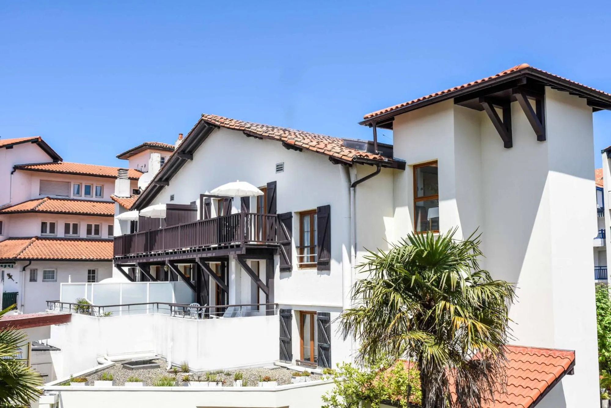 Property building in Logis Hotel & Restaurant Bergeret Sport