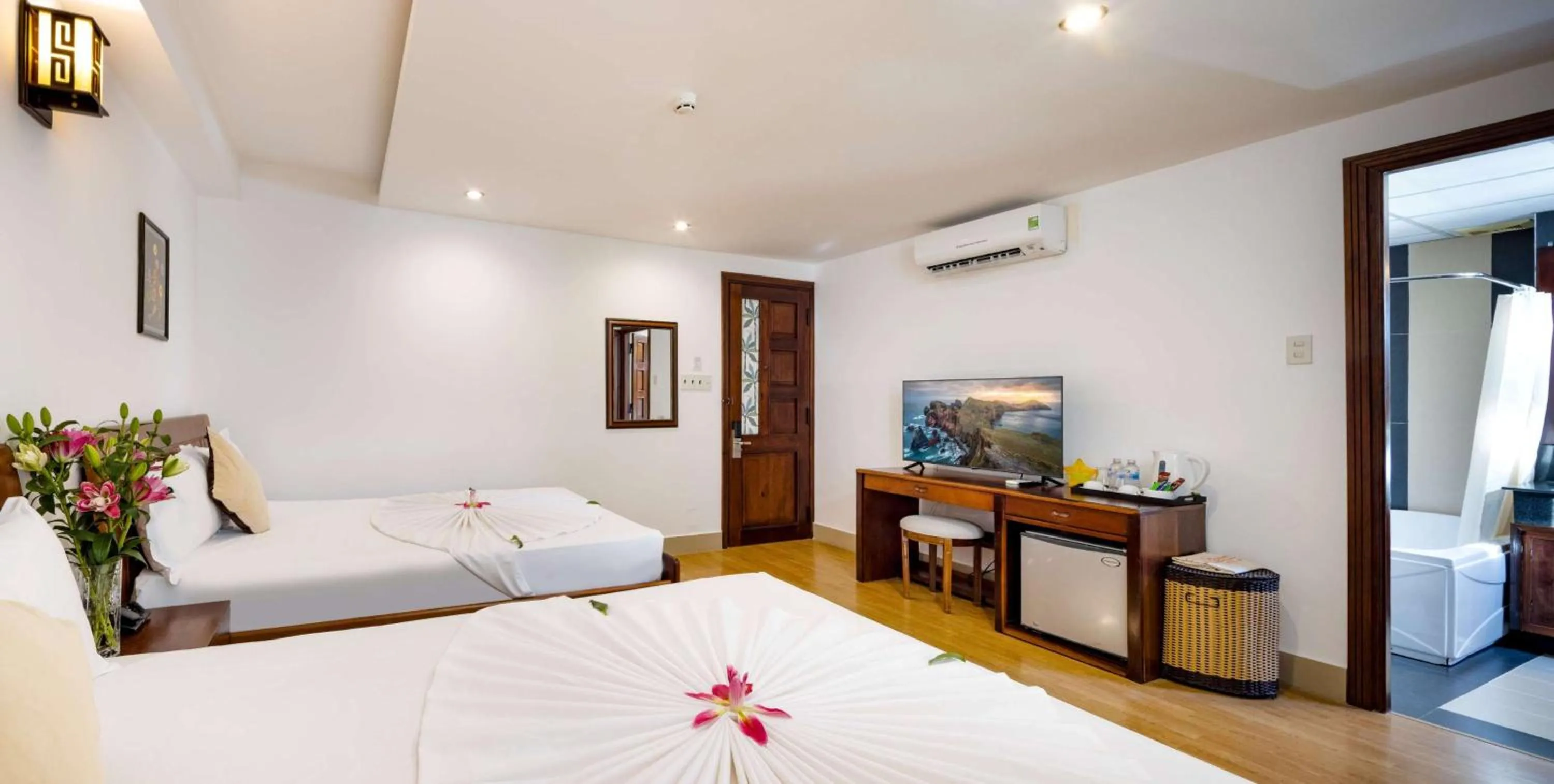 Bed in The Summer Hotel