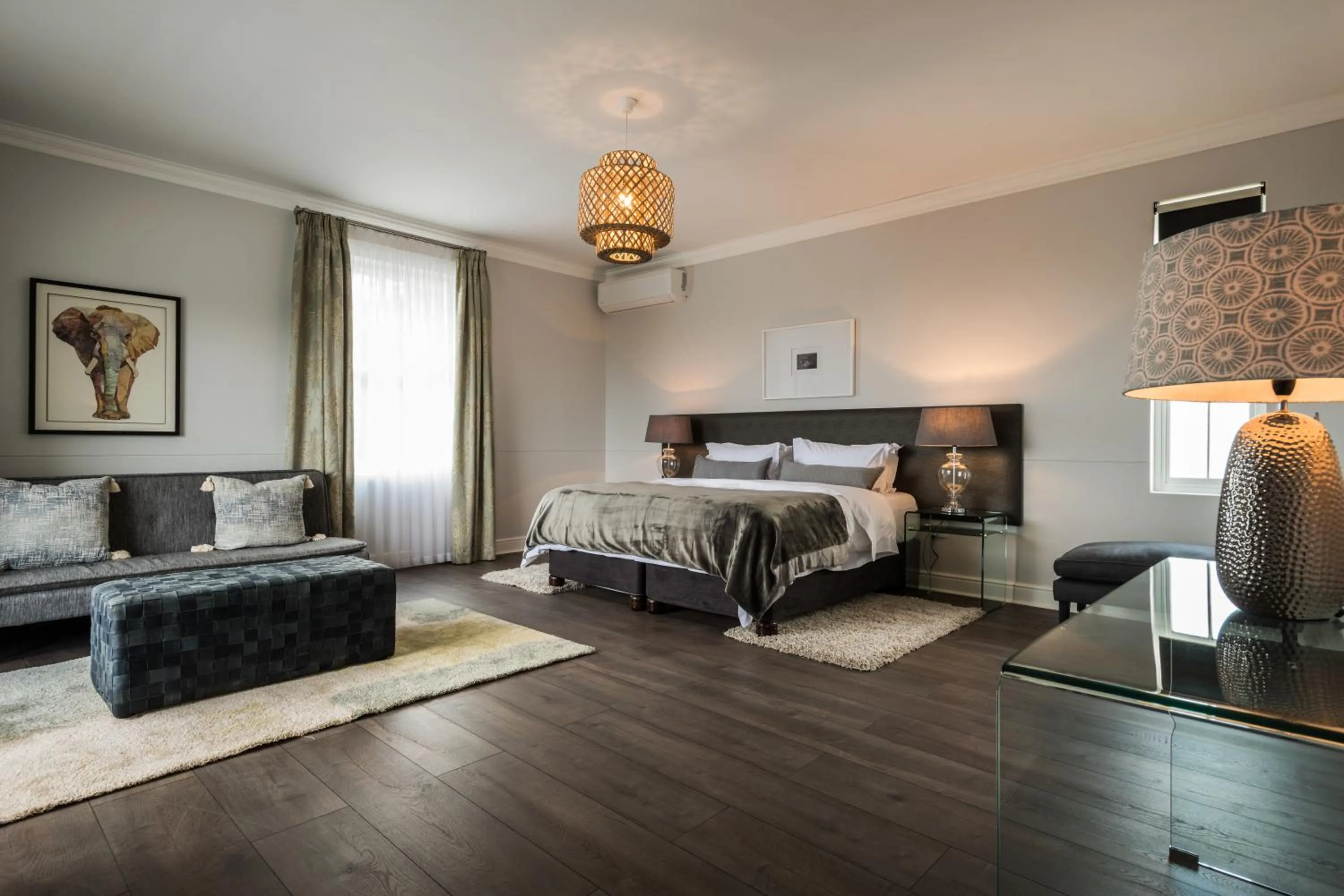 Bed in Waterstone Lodge