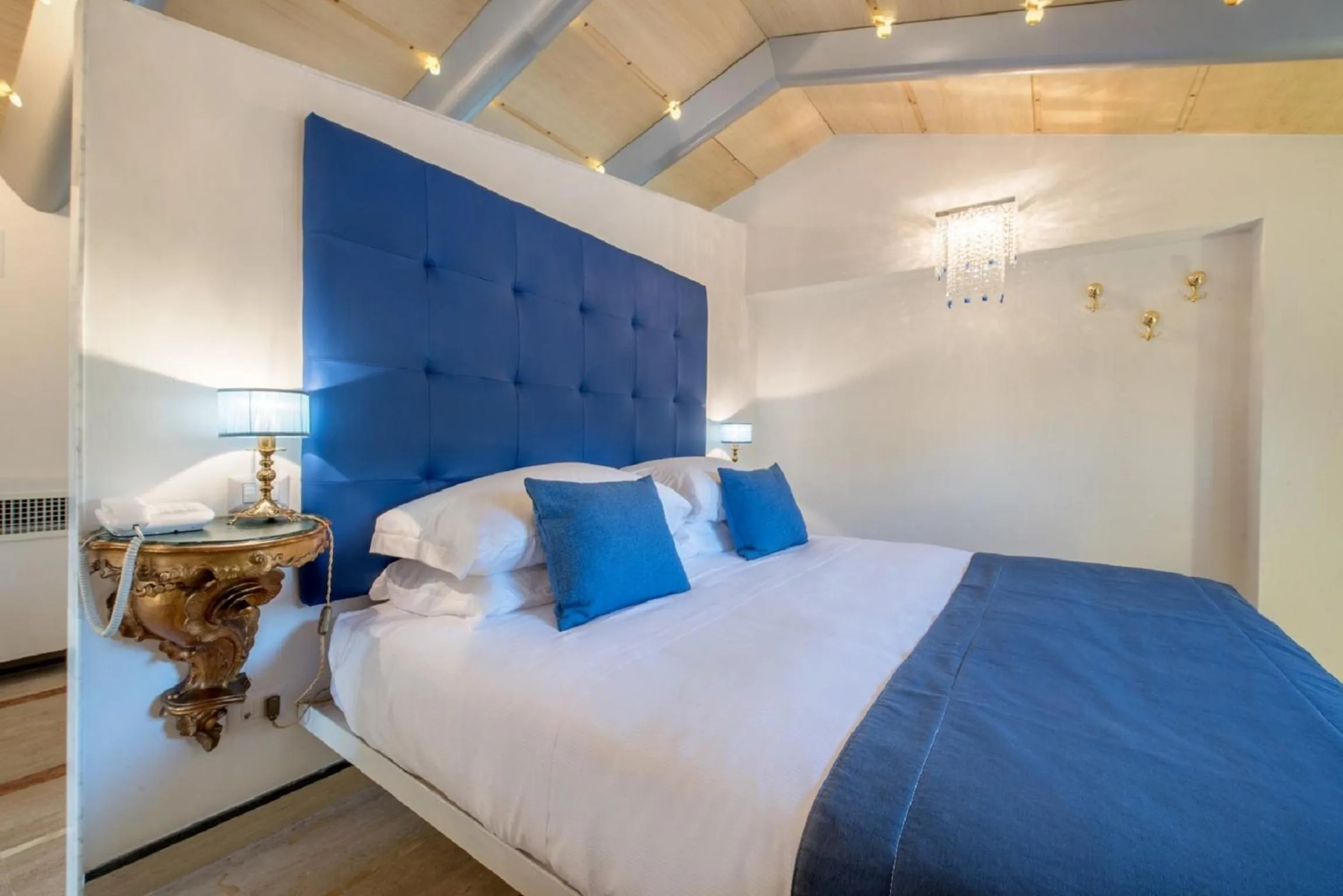 Bed in Don Antonino Relais