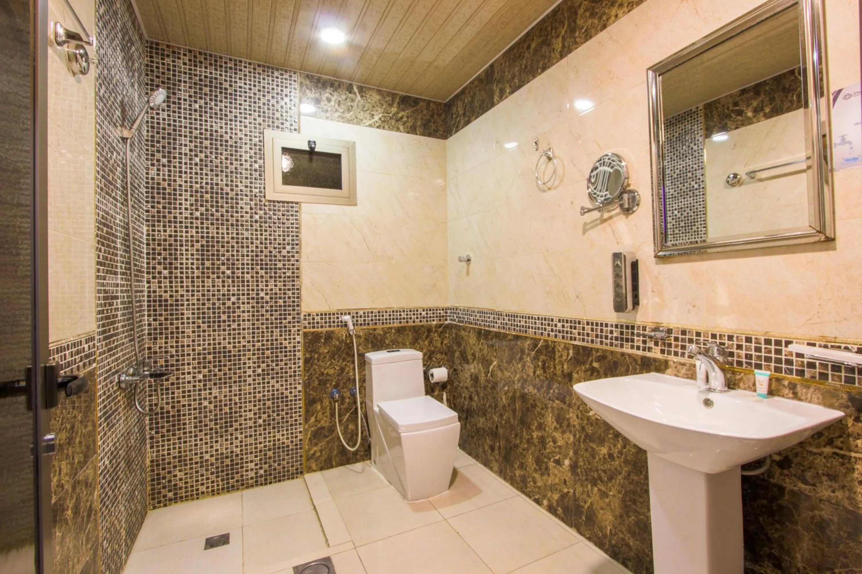 Bathroom in شقق سوات للشقق المخدومة