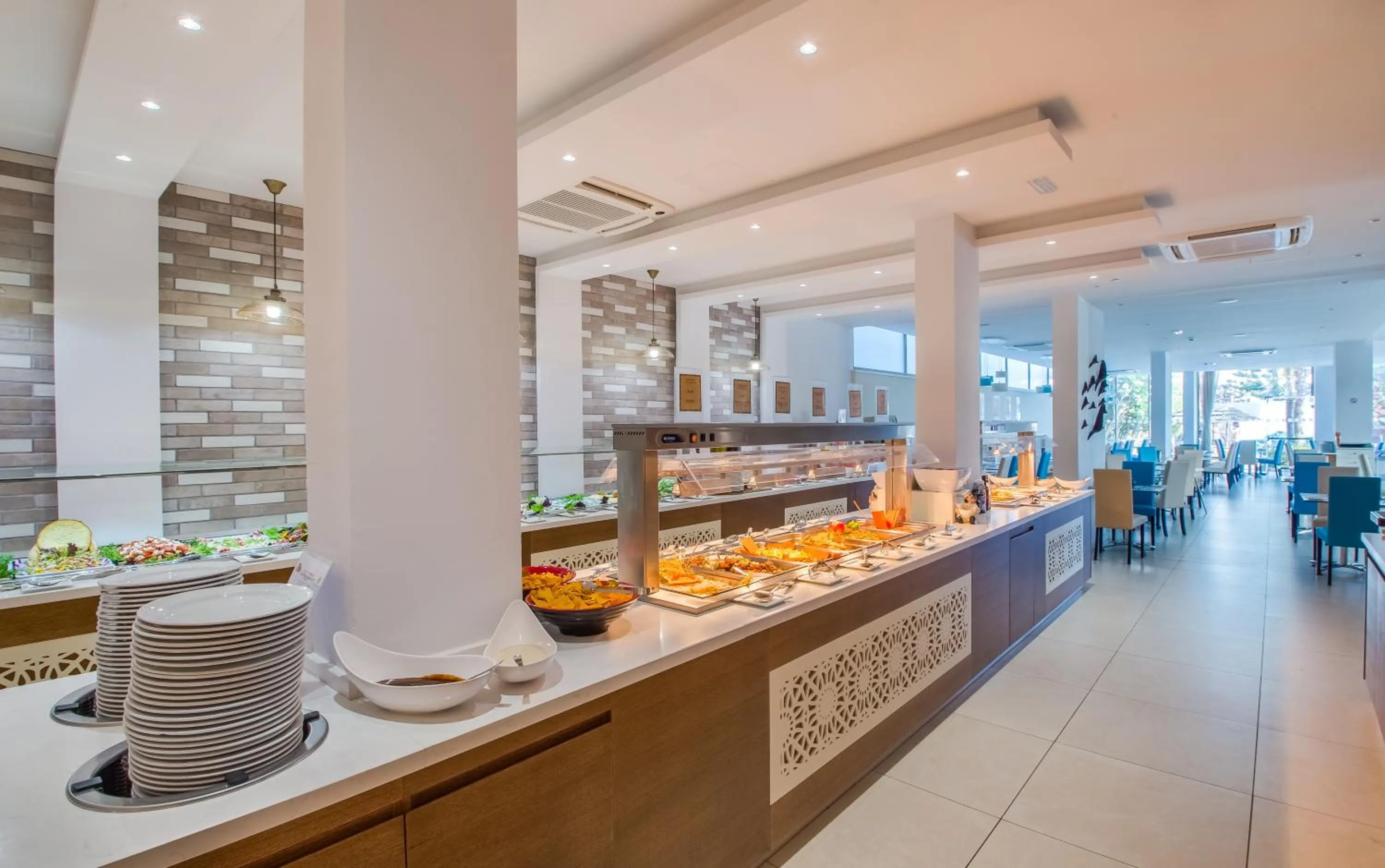 Restaurant/places to eat in Stamatia Hotel