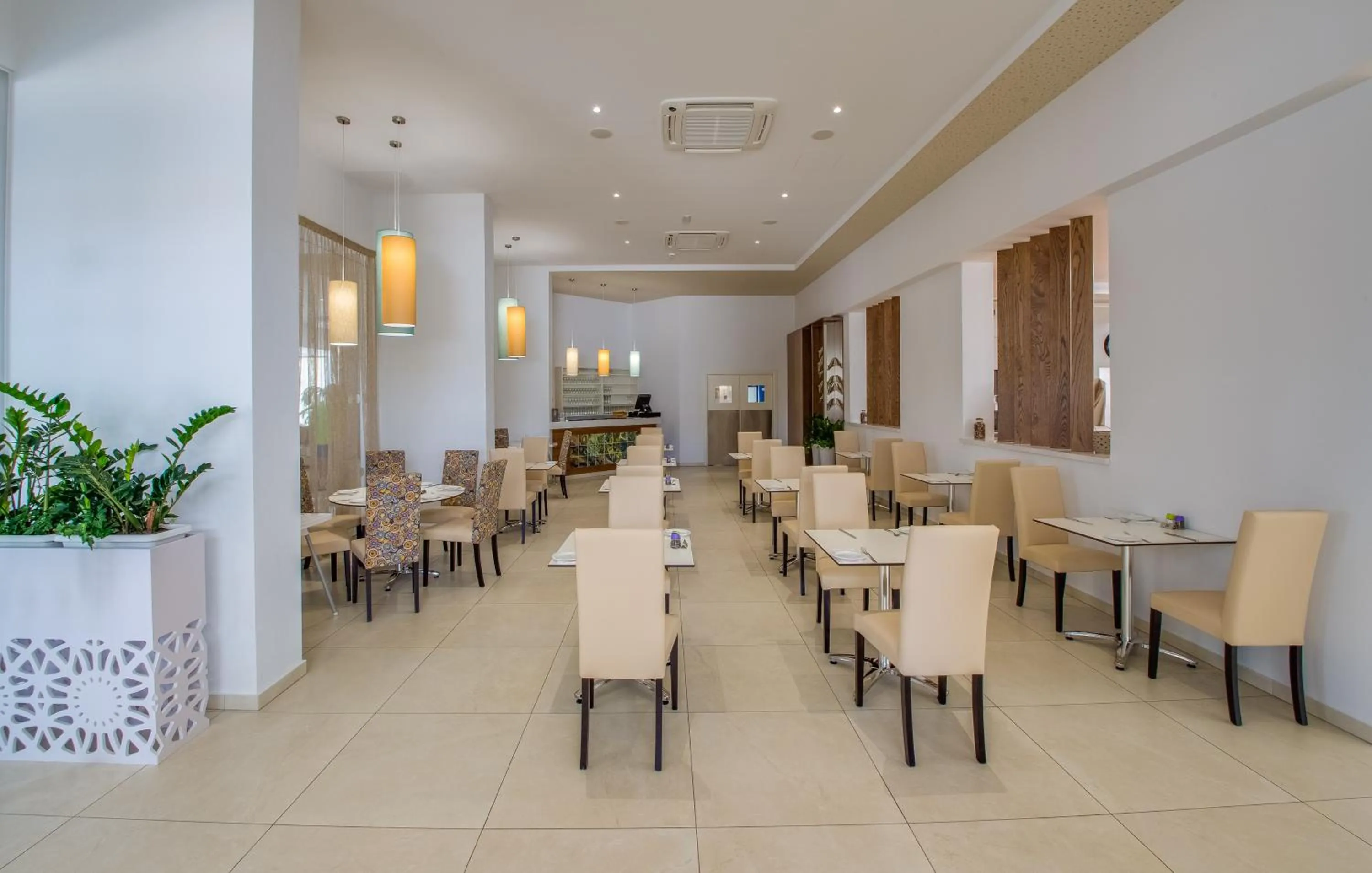 Restaurant/places to eat in Stamatia Hotel