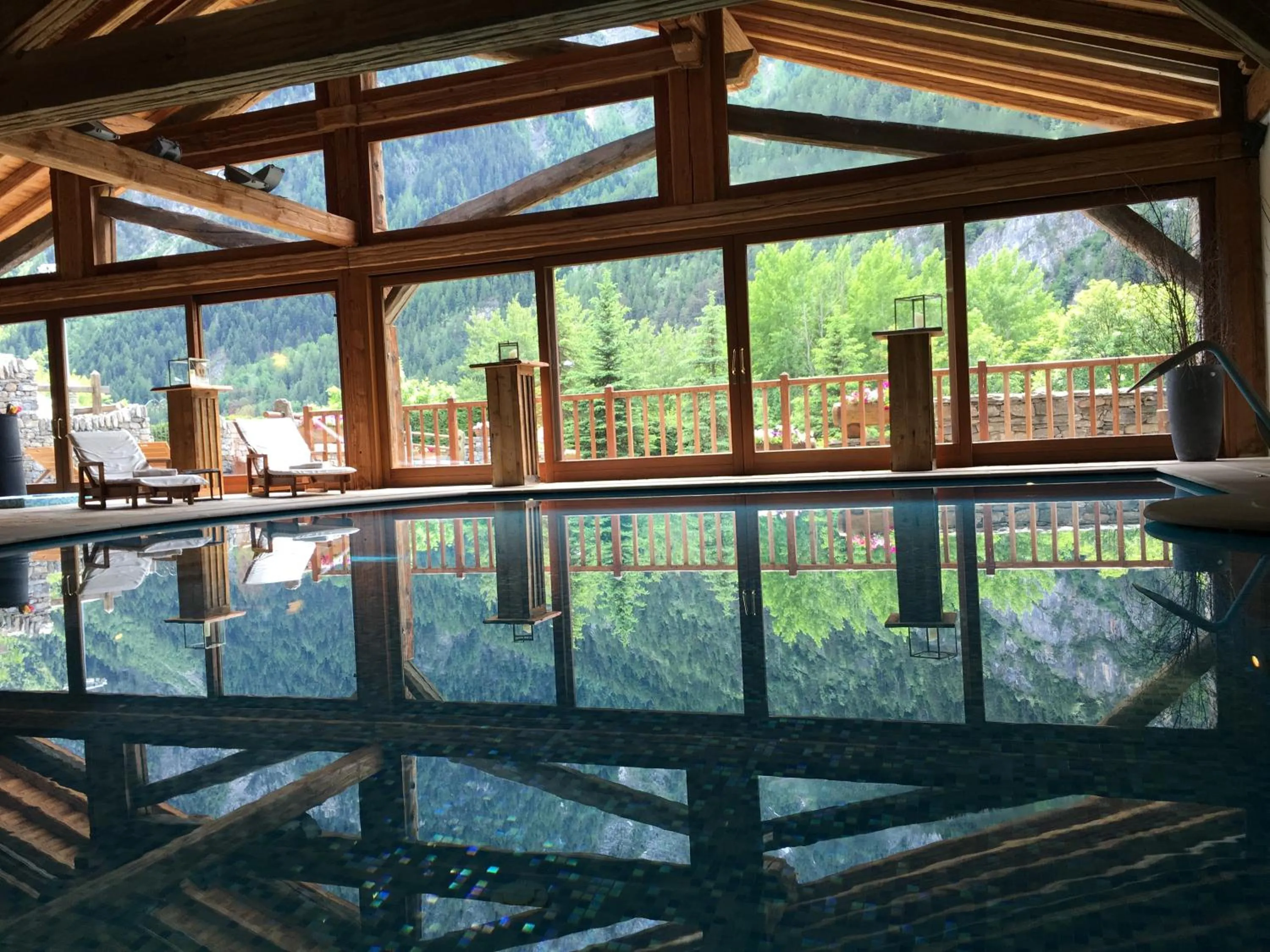 Swimming pool in Au Coeur Des Neiges Resort SPA & FREE E-BIKE