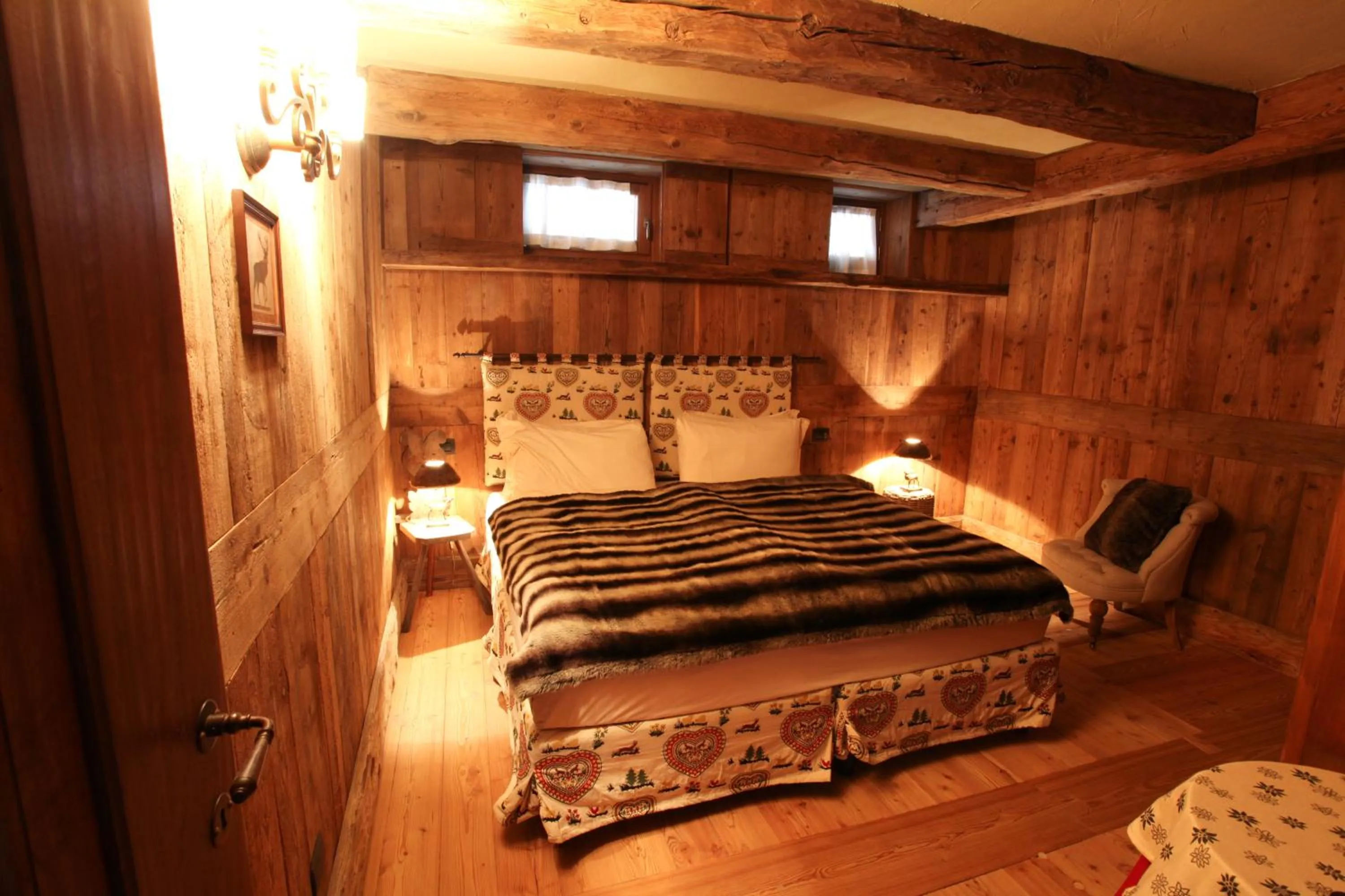 Bed in Au Coeur Des Neiges Resort SPA & FREE E-BIKE