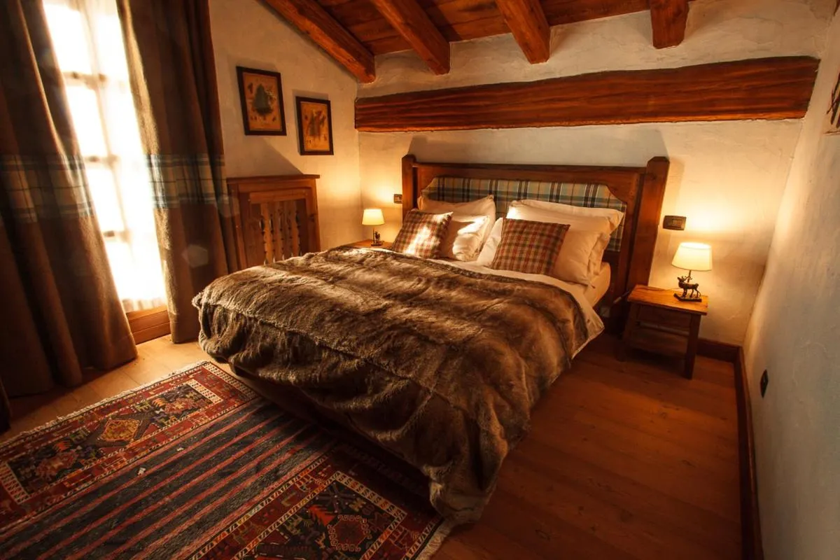 Bed in Au Coeur Des Neiges Resort SPA & FREE E-BIKE