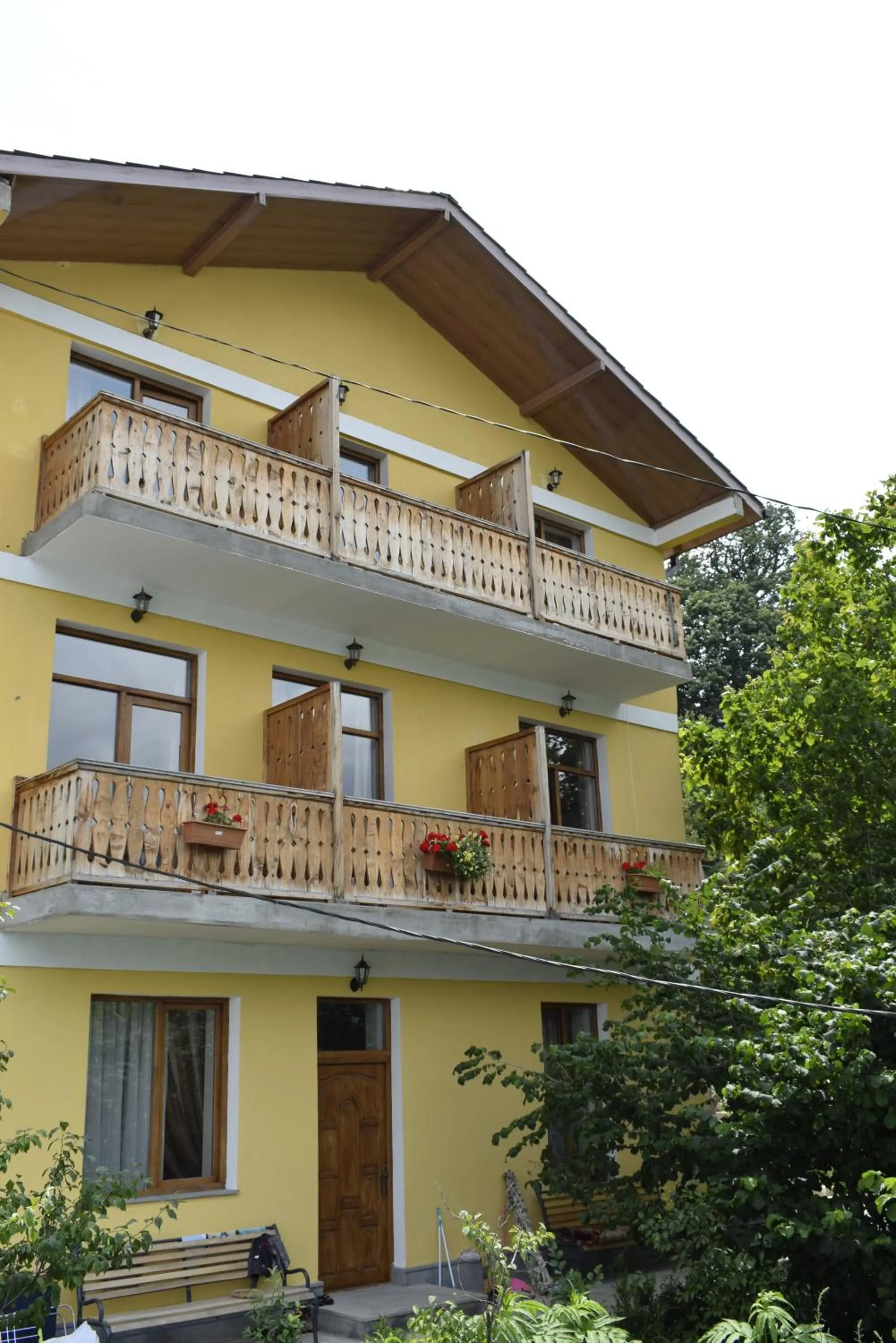 Balcony/Terrace in Verin Tun