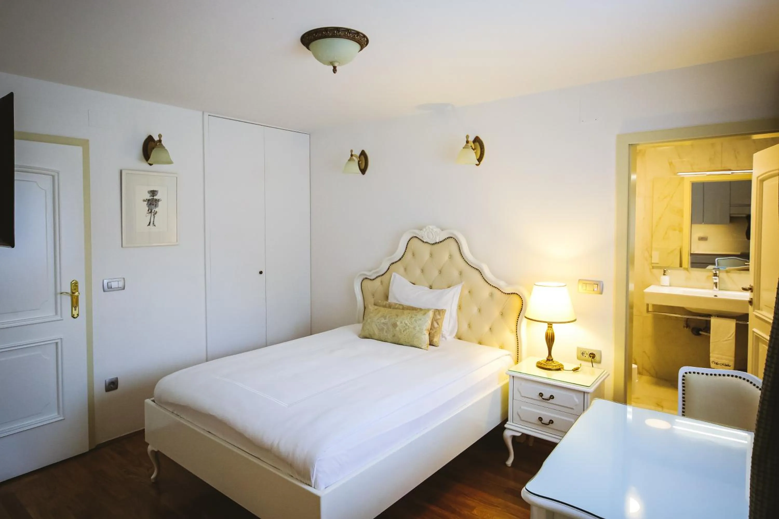 Bed in ApartHotel Vila Minka