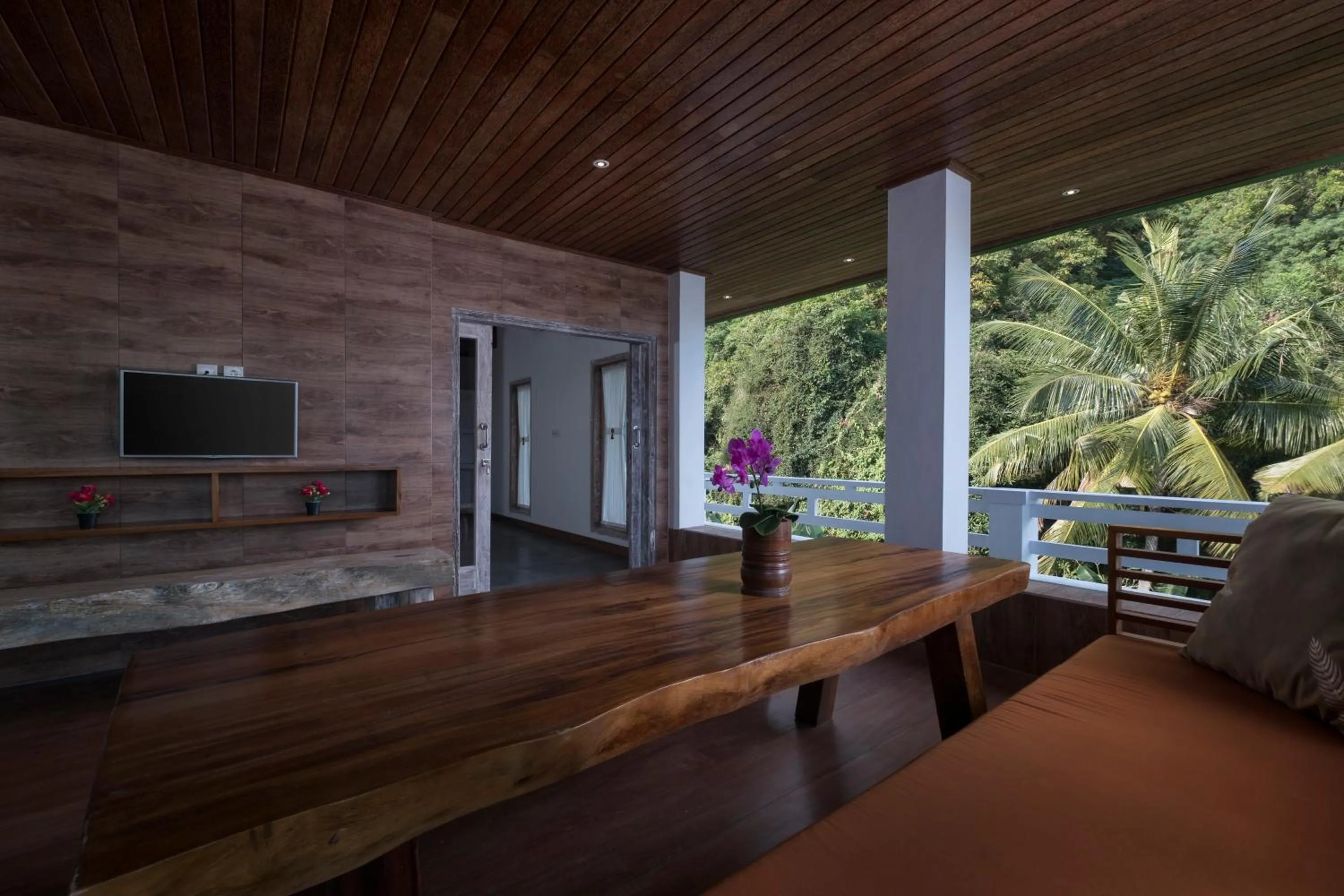 Seating area in Villa Suari I