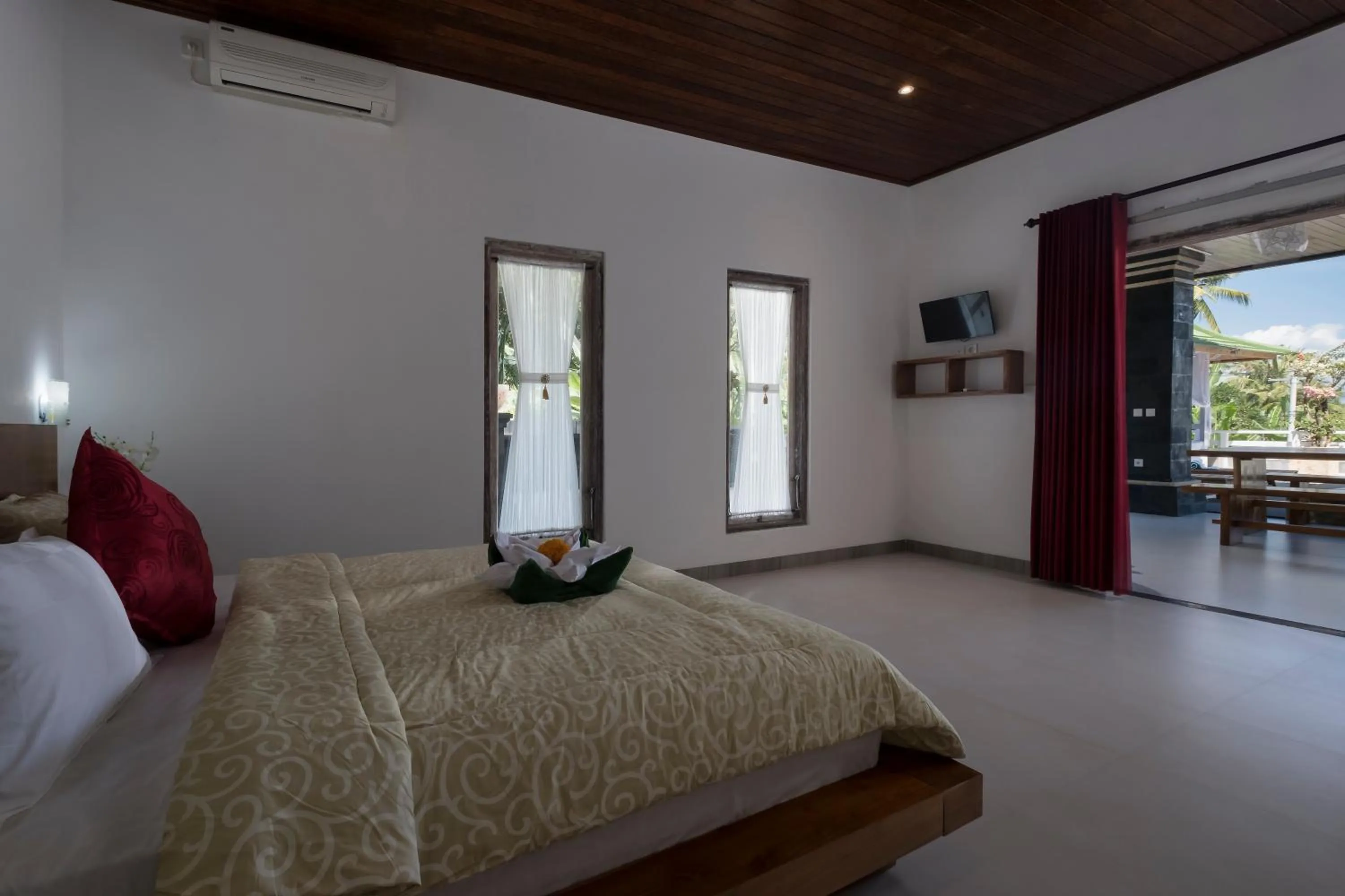 Bed in Villa Suari I