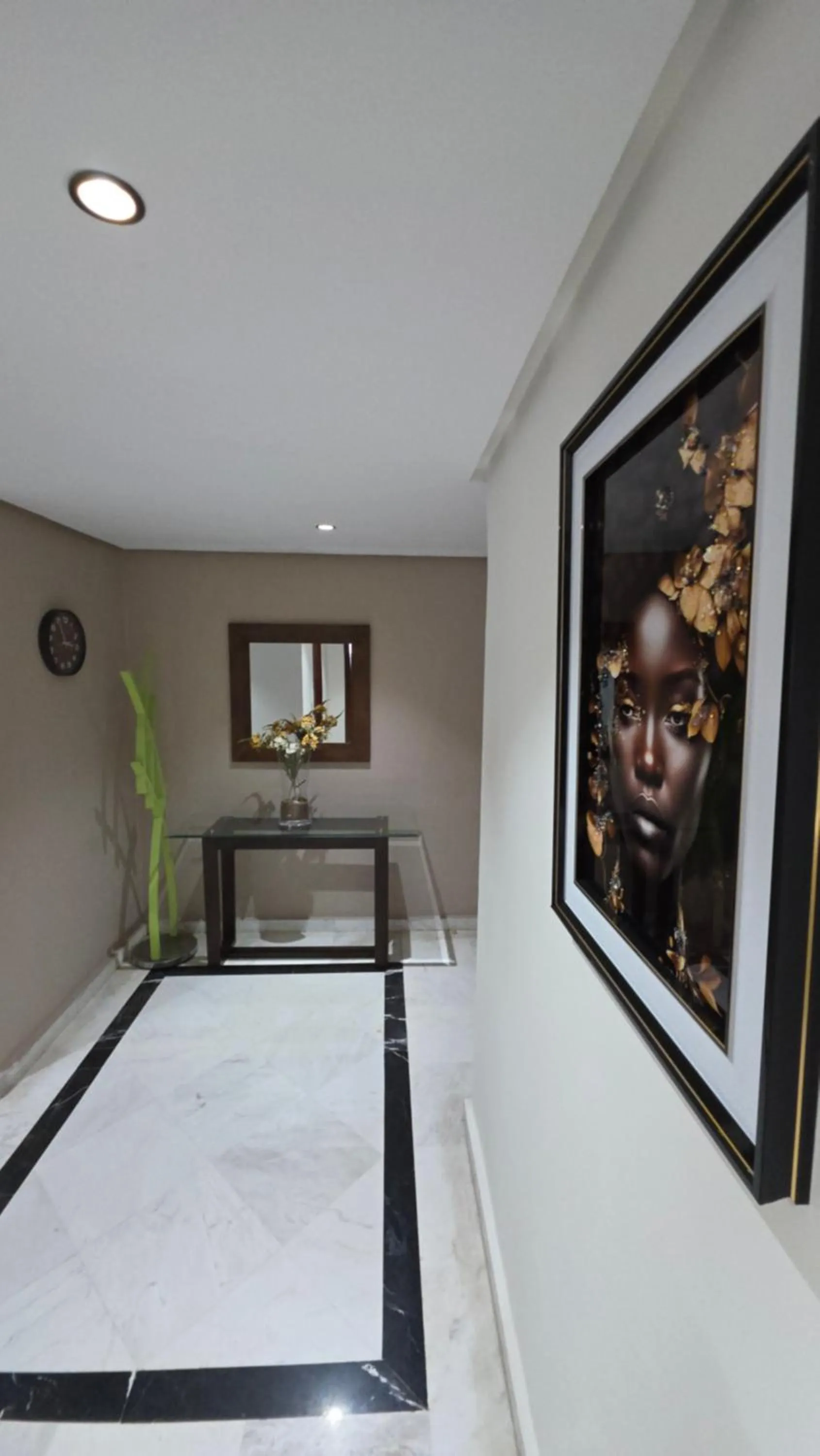 Decorative detail, Bed in City Bleu Maroc