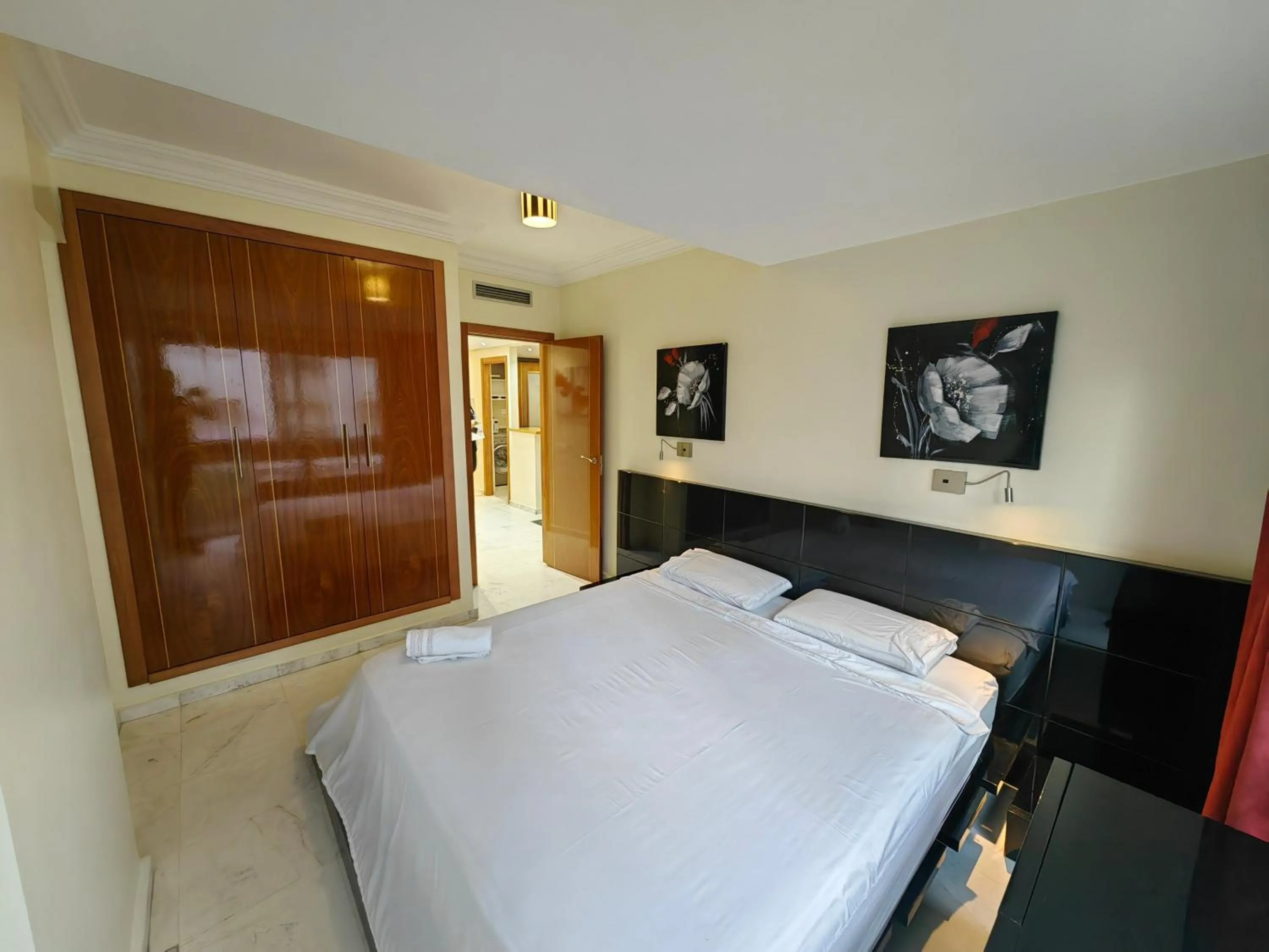 Bed in City Bleu Maroc