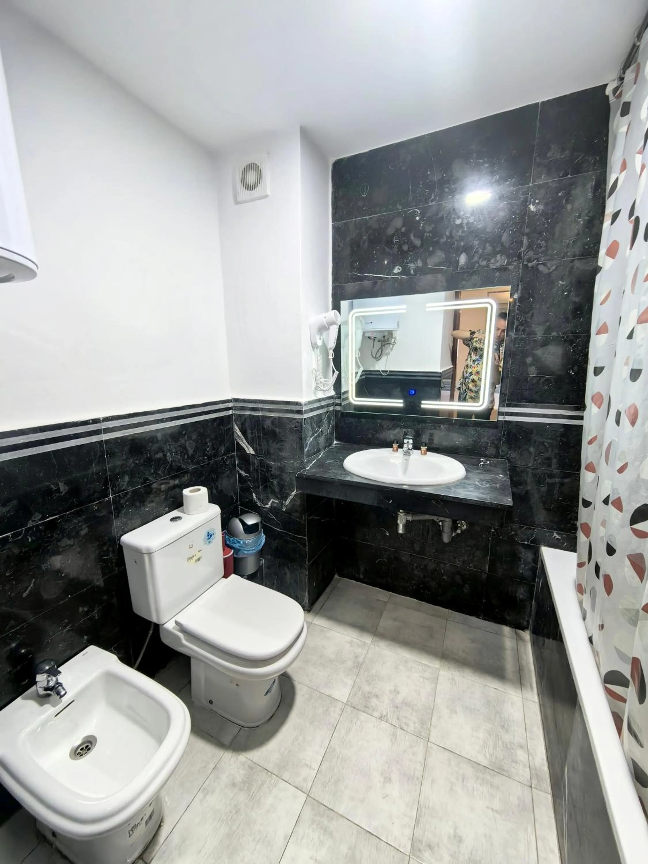 Shower in City Bleu Maroc