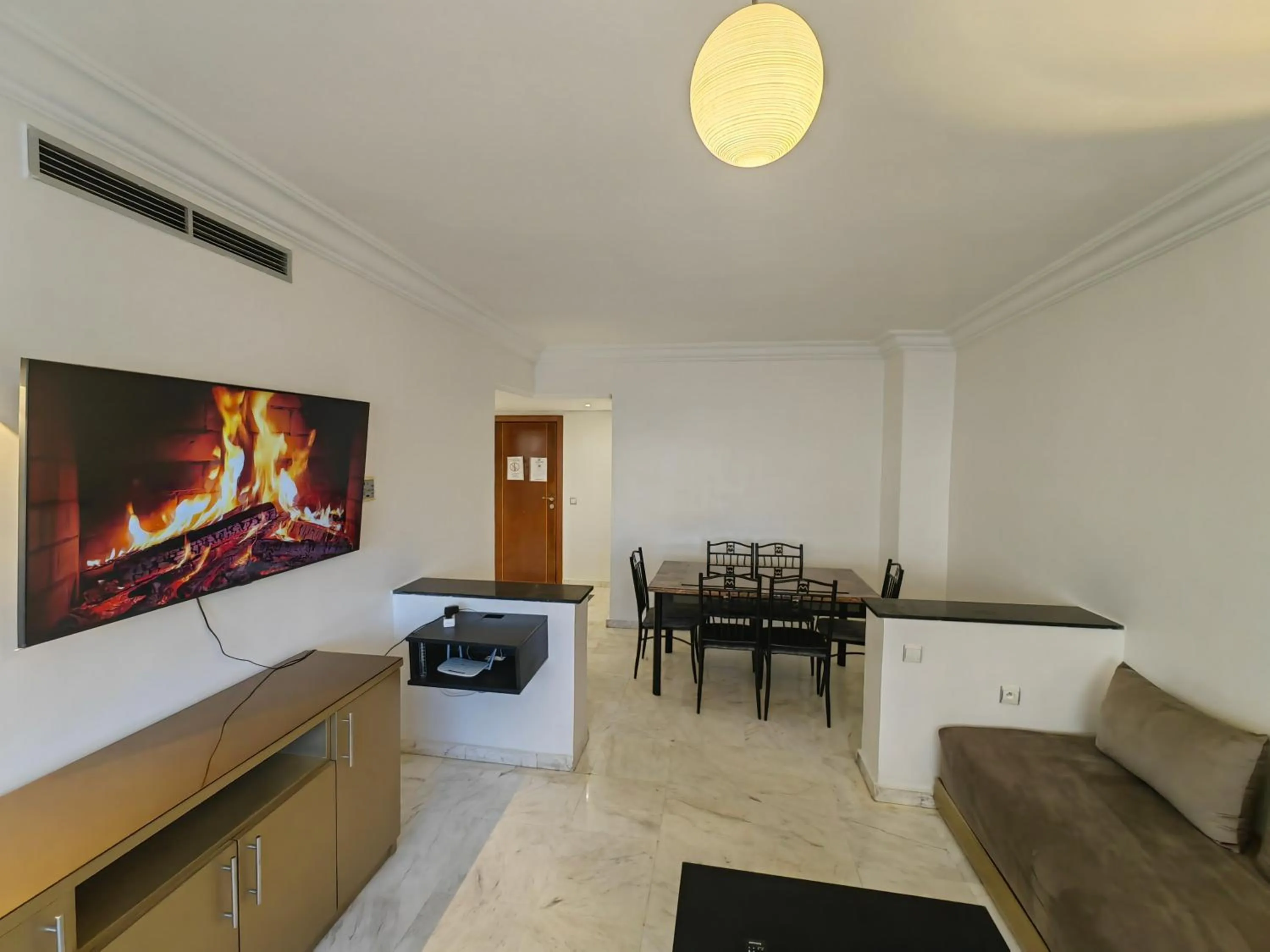 Communal lounge/ TV room in City Bleu Maroc