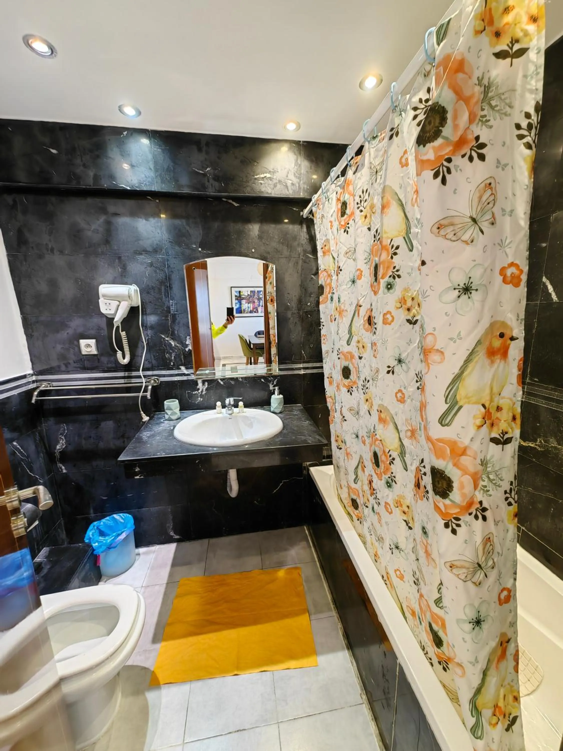 Shower in City Bleu Maroc