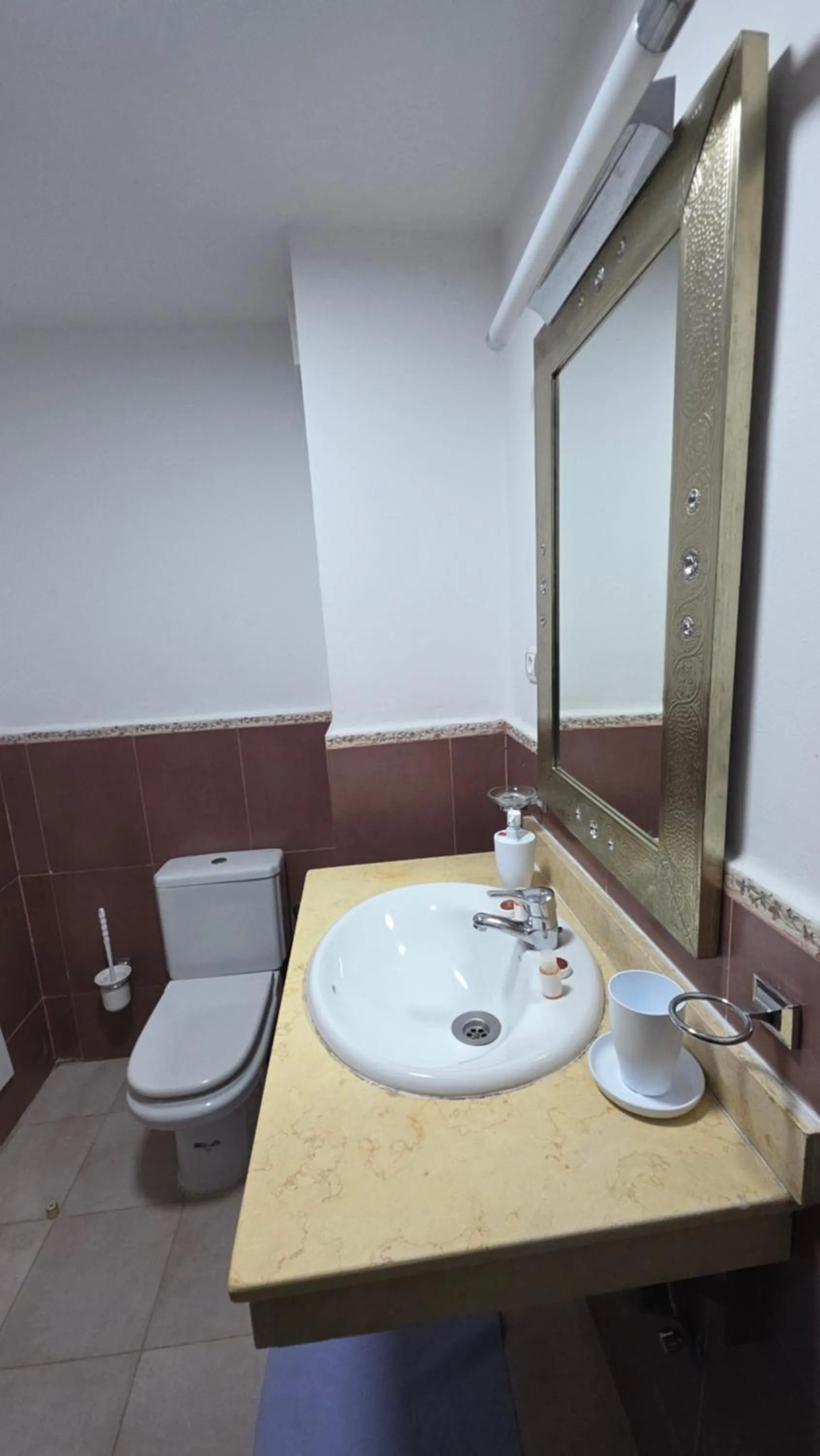 Toilet in City Bleu Maroc