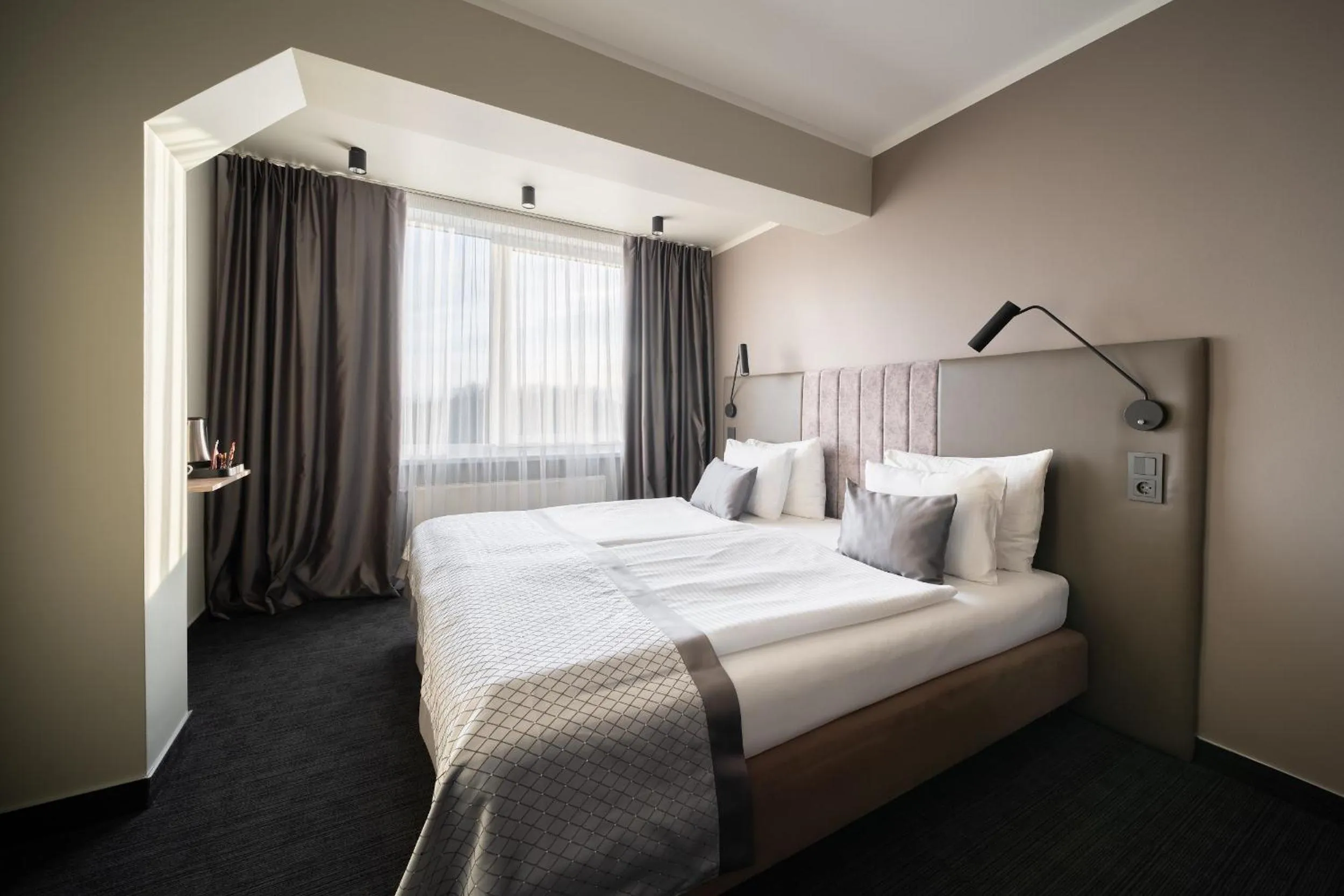 Bed in Bellevue Park Hotel Riga with FREE Parking