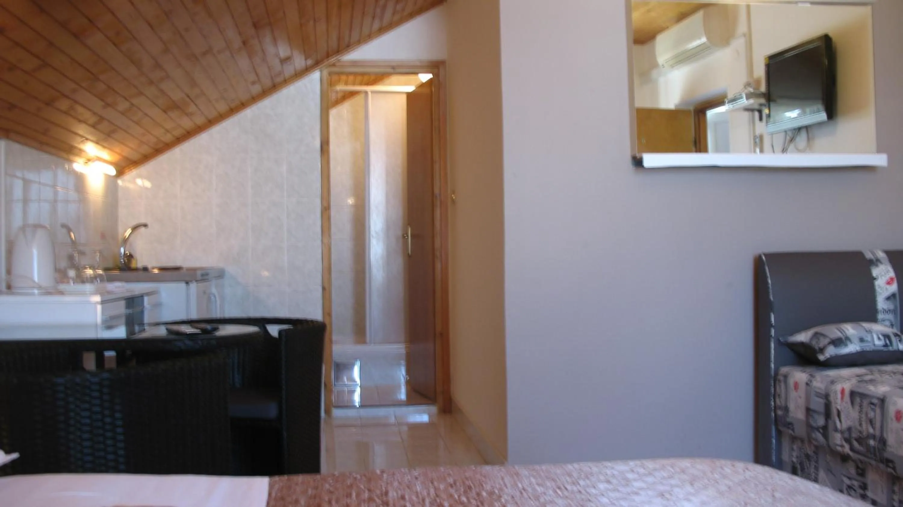 Bathroom, Bed in KrkaHaus