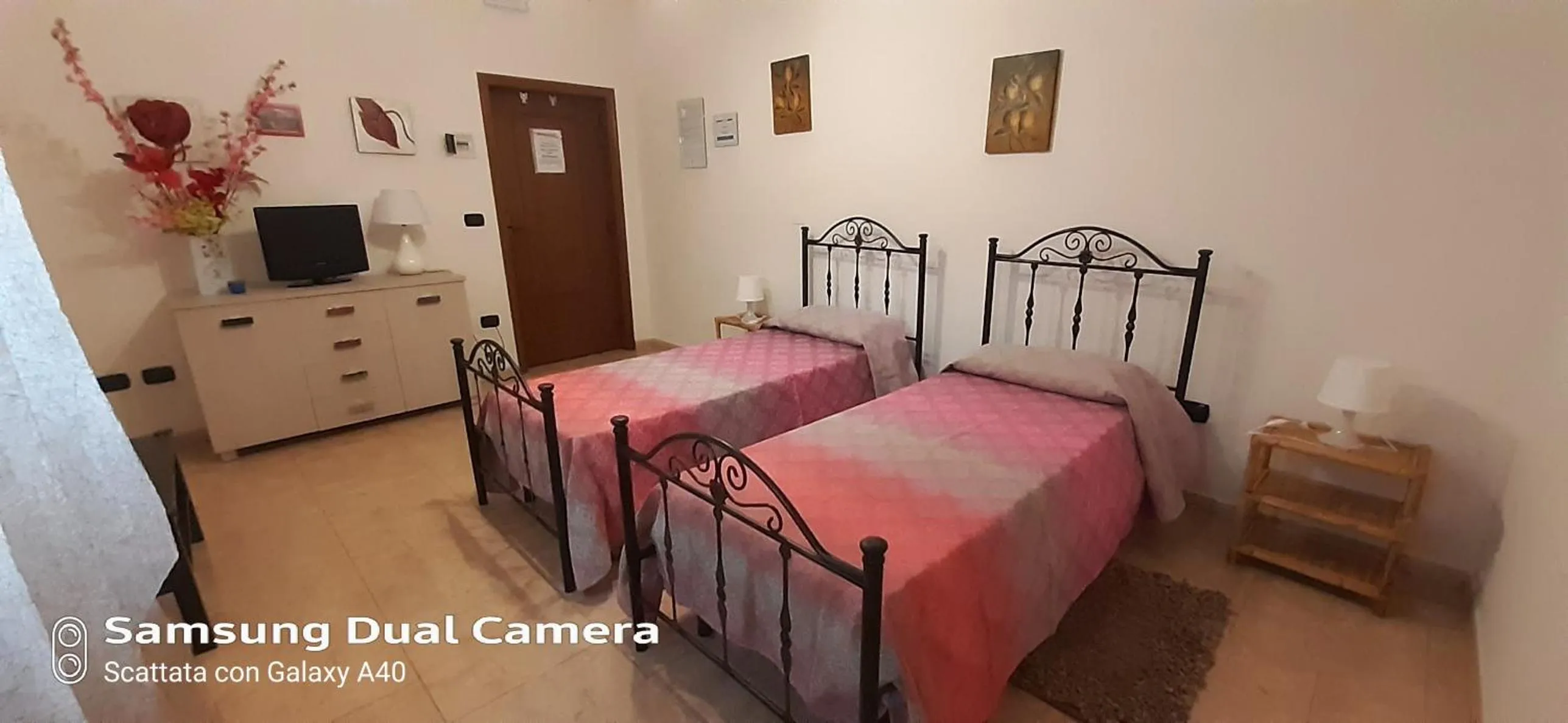 TV and multimedia, Bed in Il melograno b&b