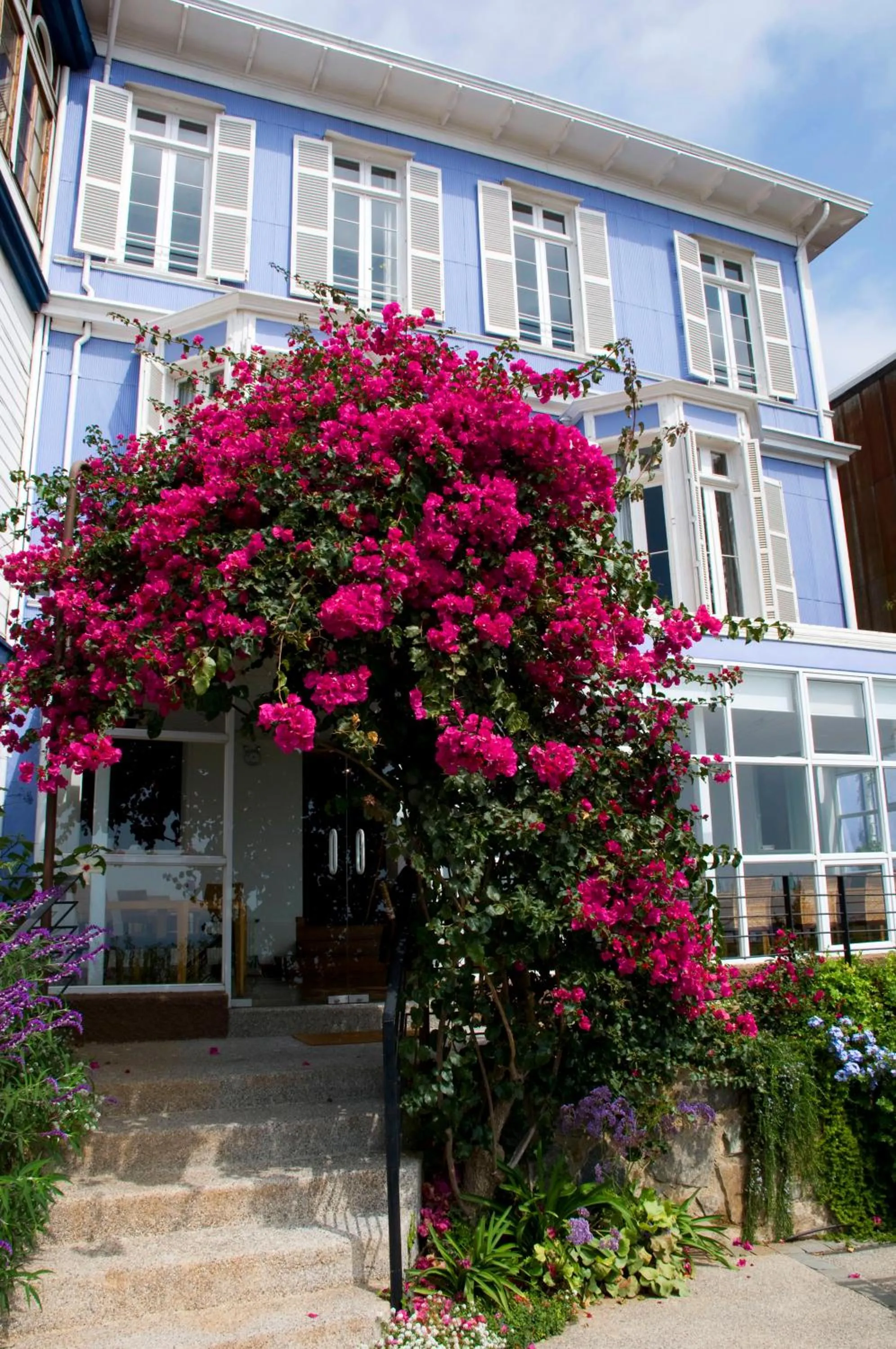 Property building in Zerohotel