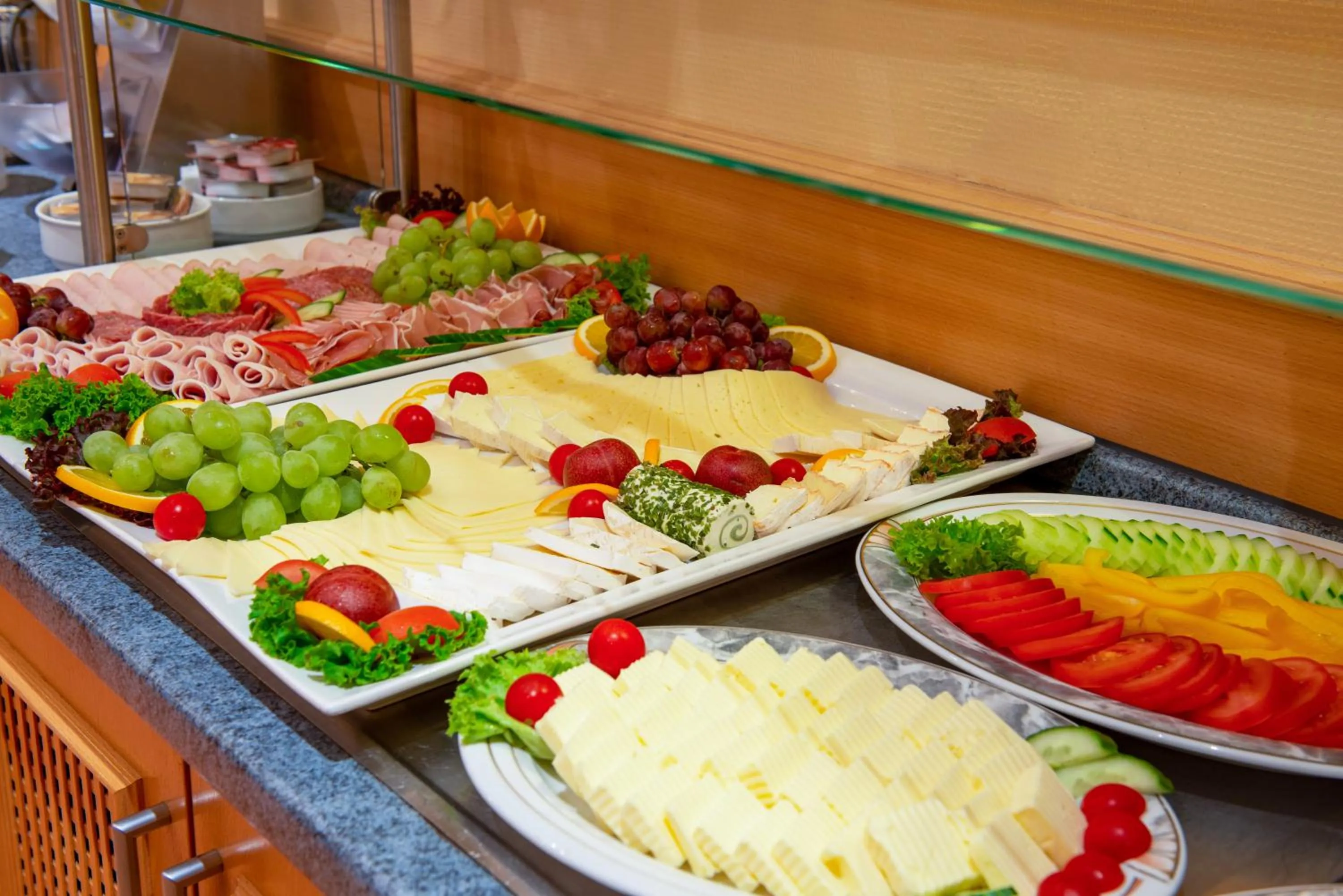 Breakfast in Waldhotel Humboldtsee