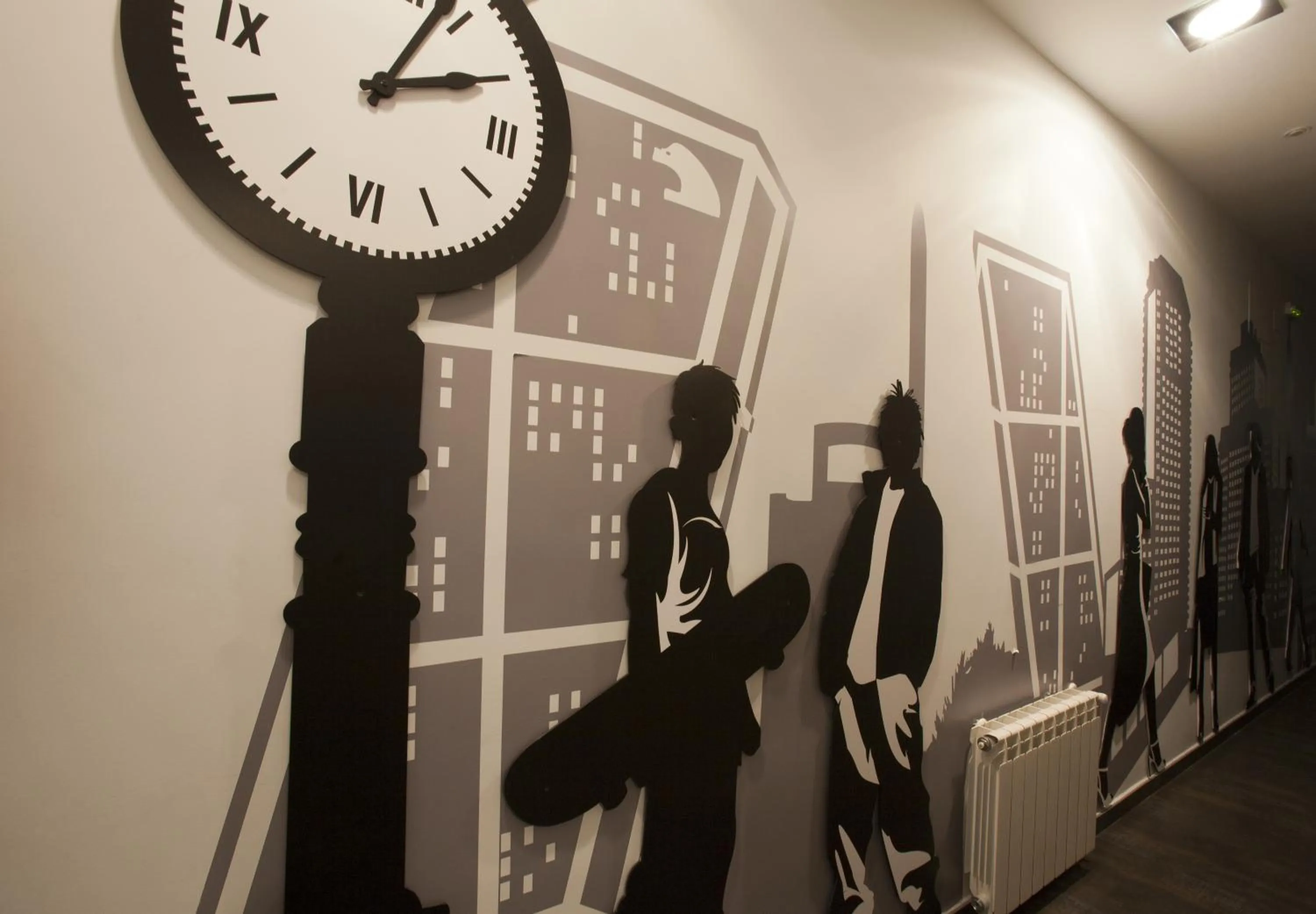 Decorative detail in JC Rooms Santa Ana