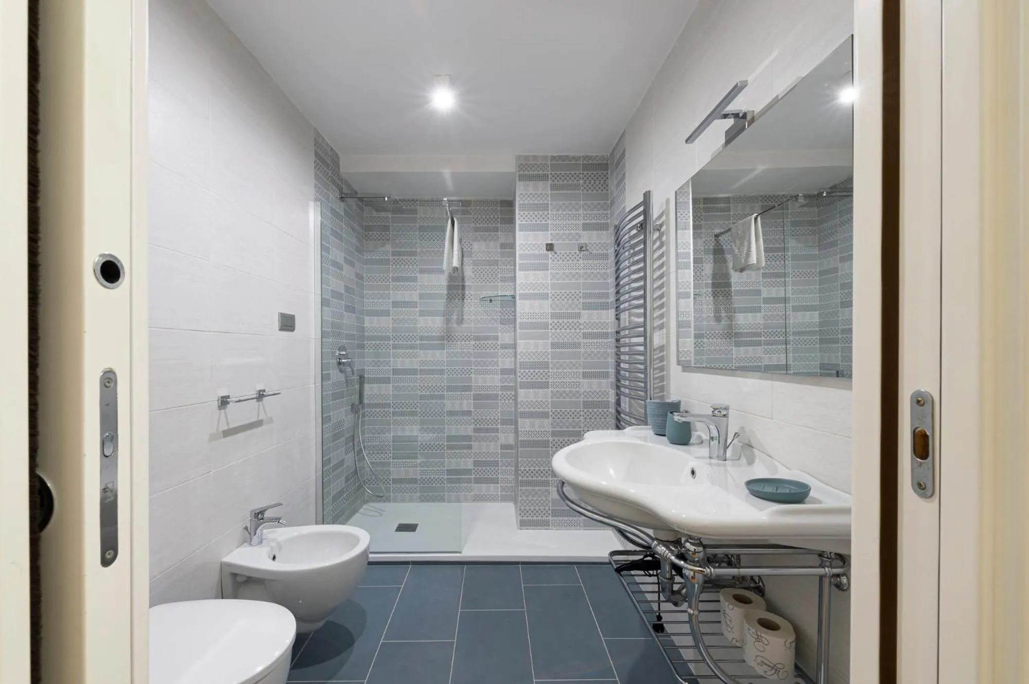 Bathroom in domusvelata