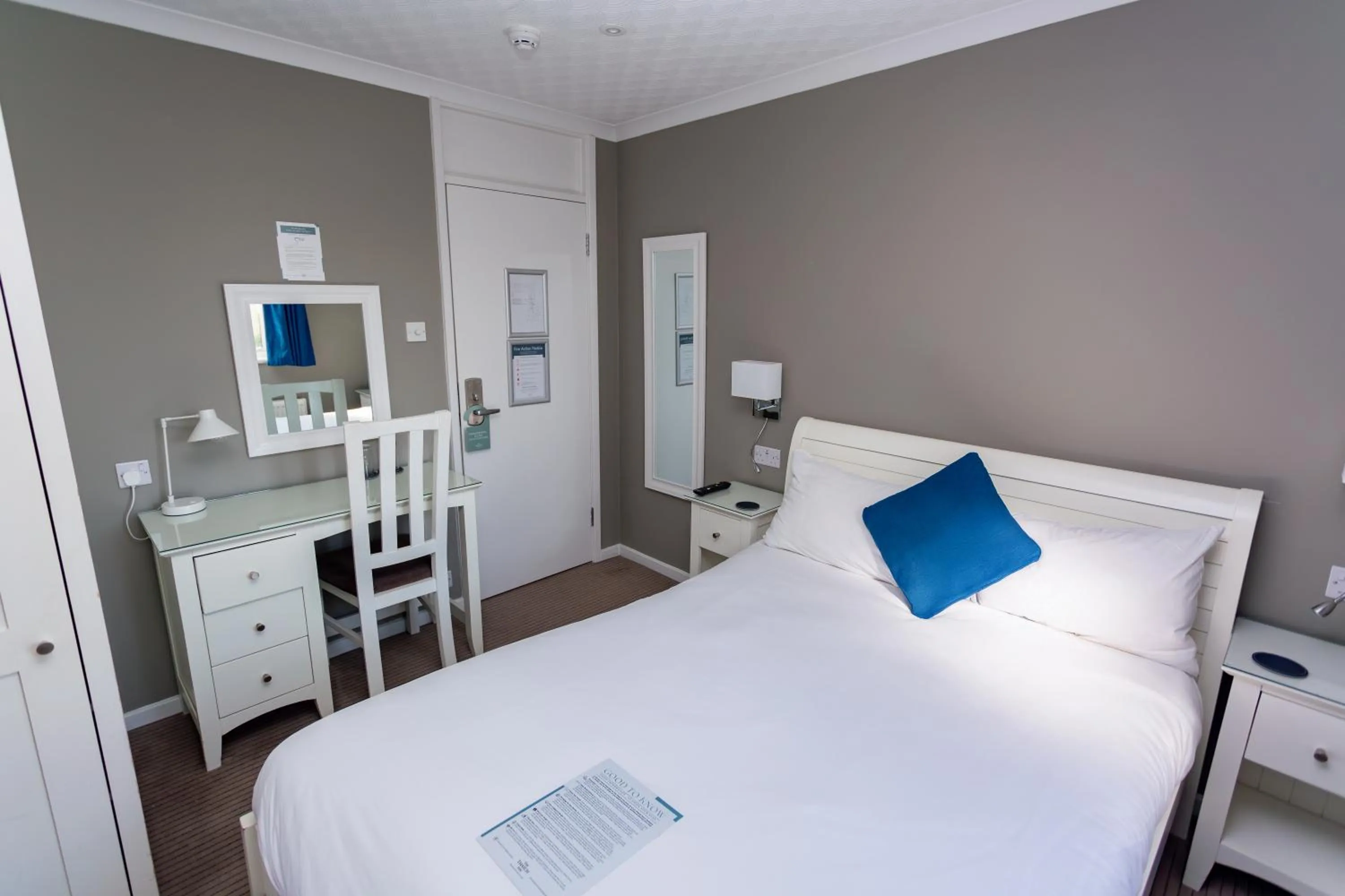 Bed in The Thatch Inn