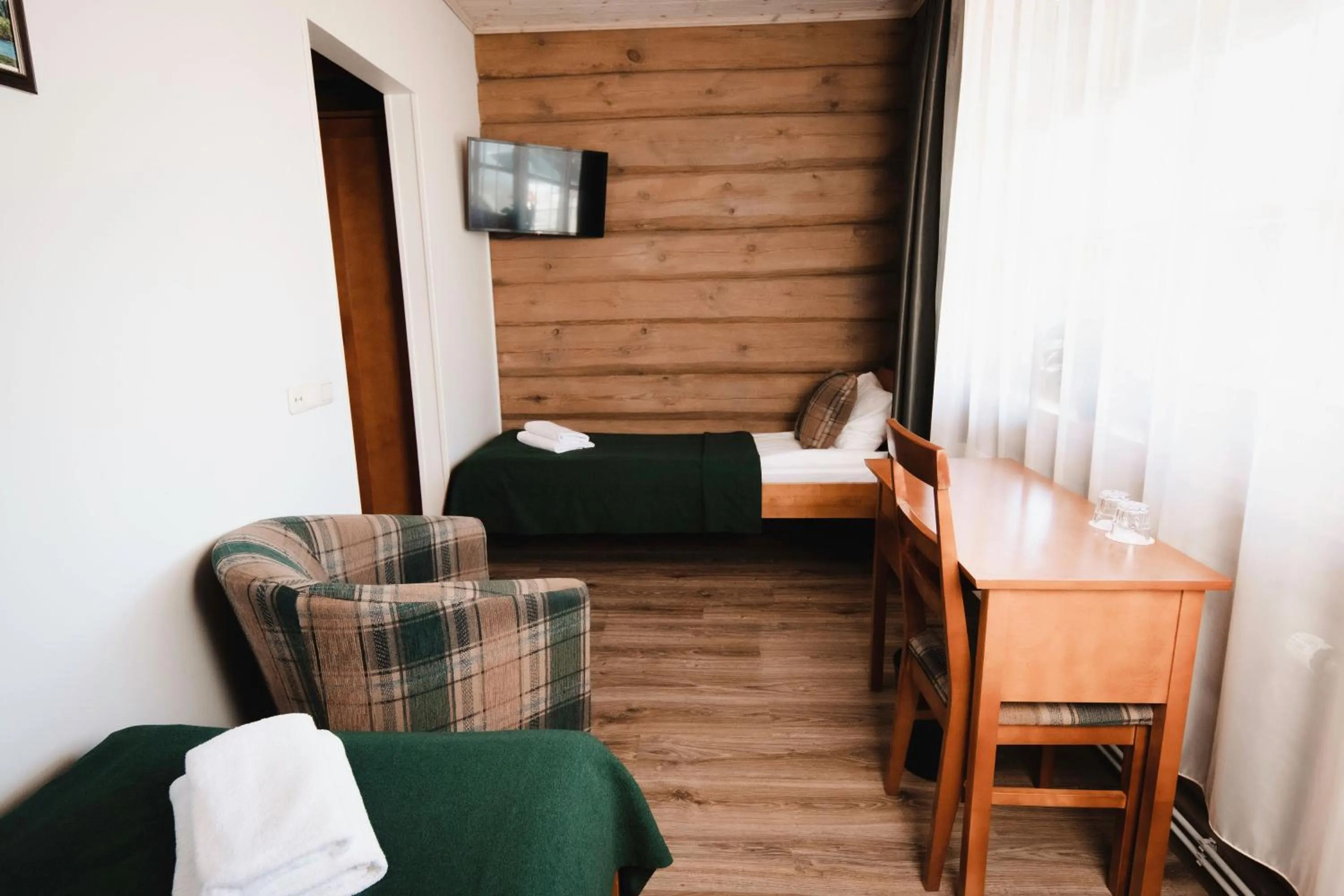 Standard Twin Room in Porto Resort