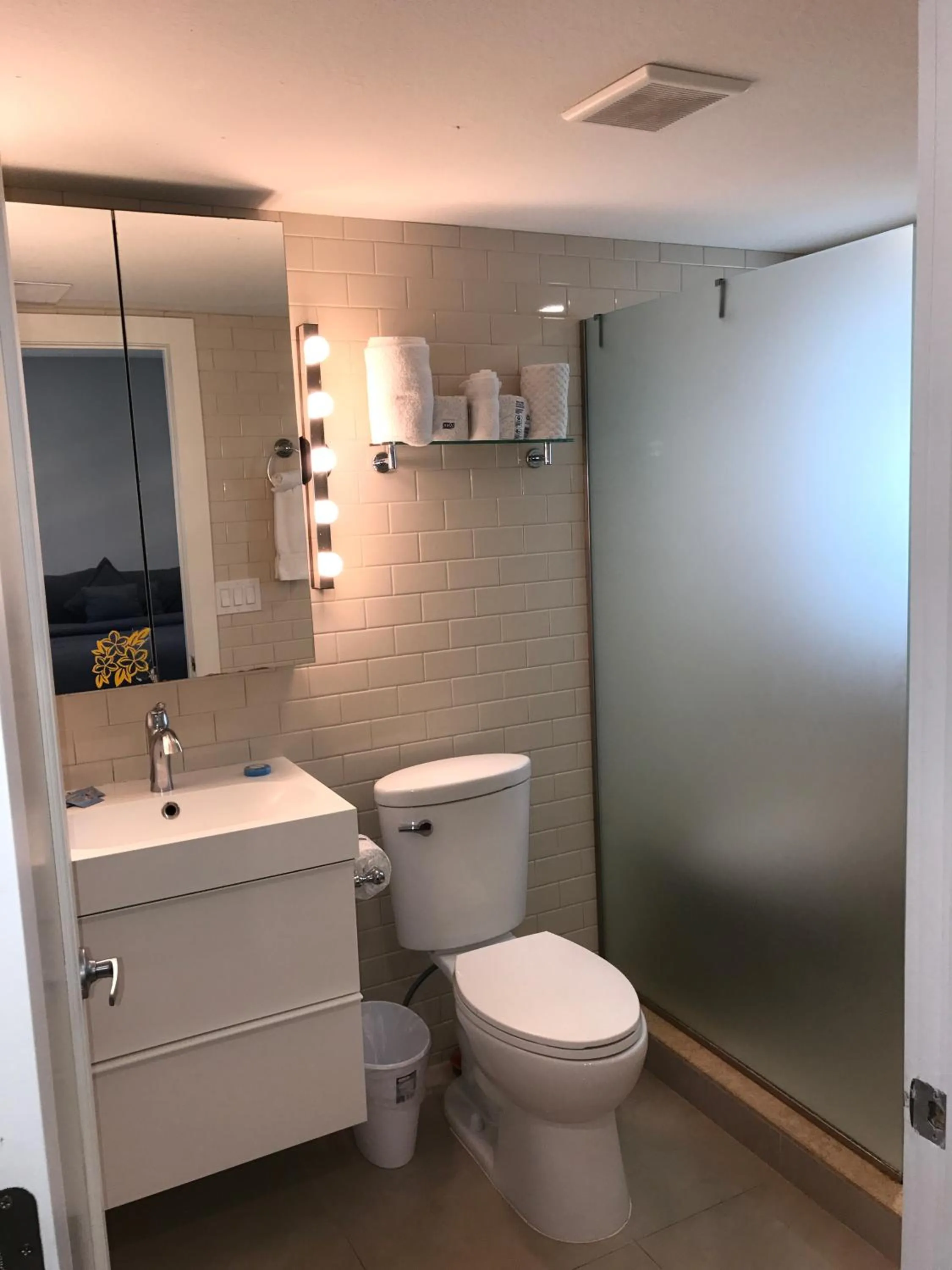 Bathroom in Captiva Beach Resort (open private beach access)