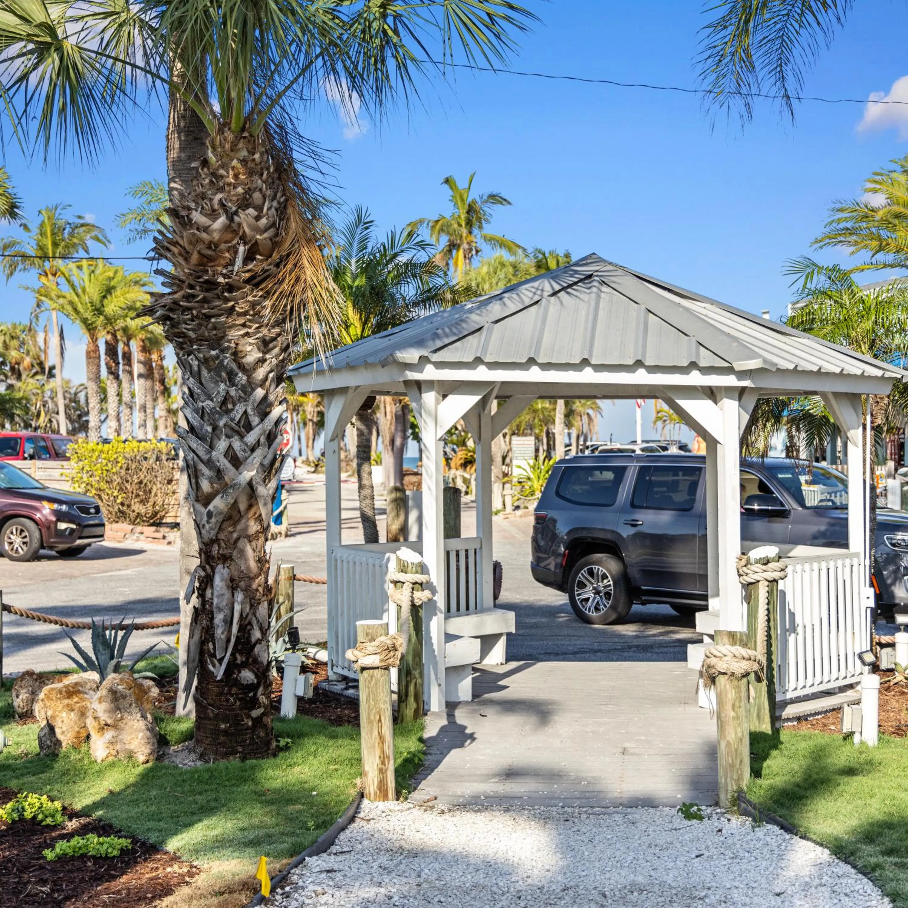 Captiva Beach Resort (open private beach access)