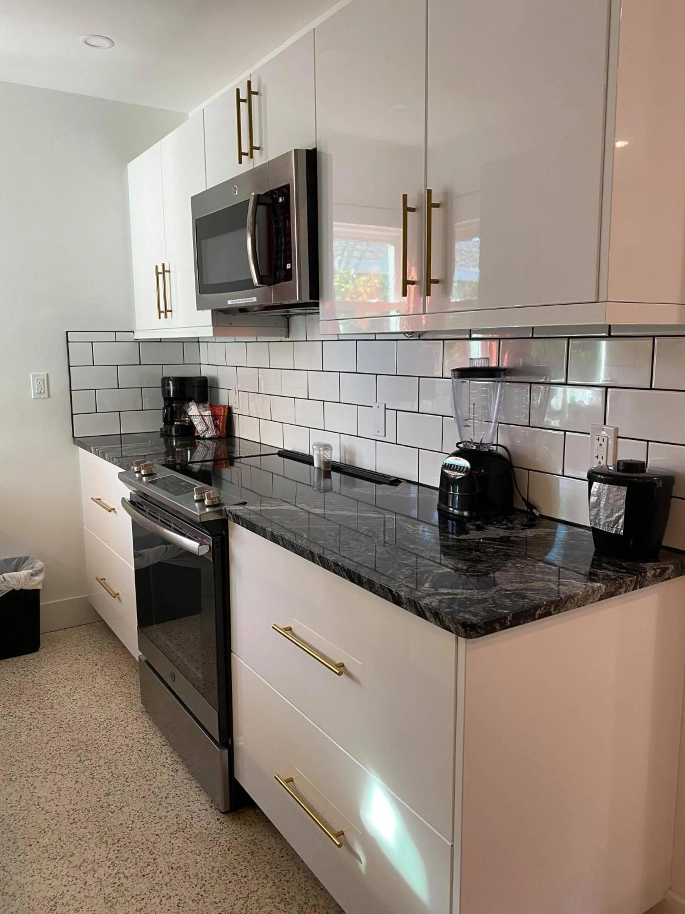 Captiva Beach Resort (open private beach access)