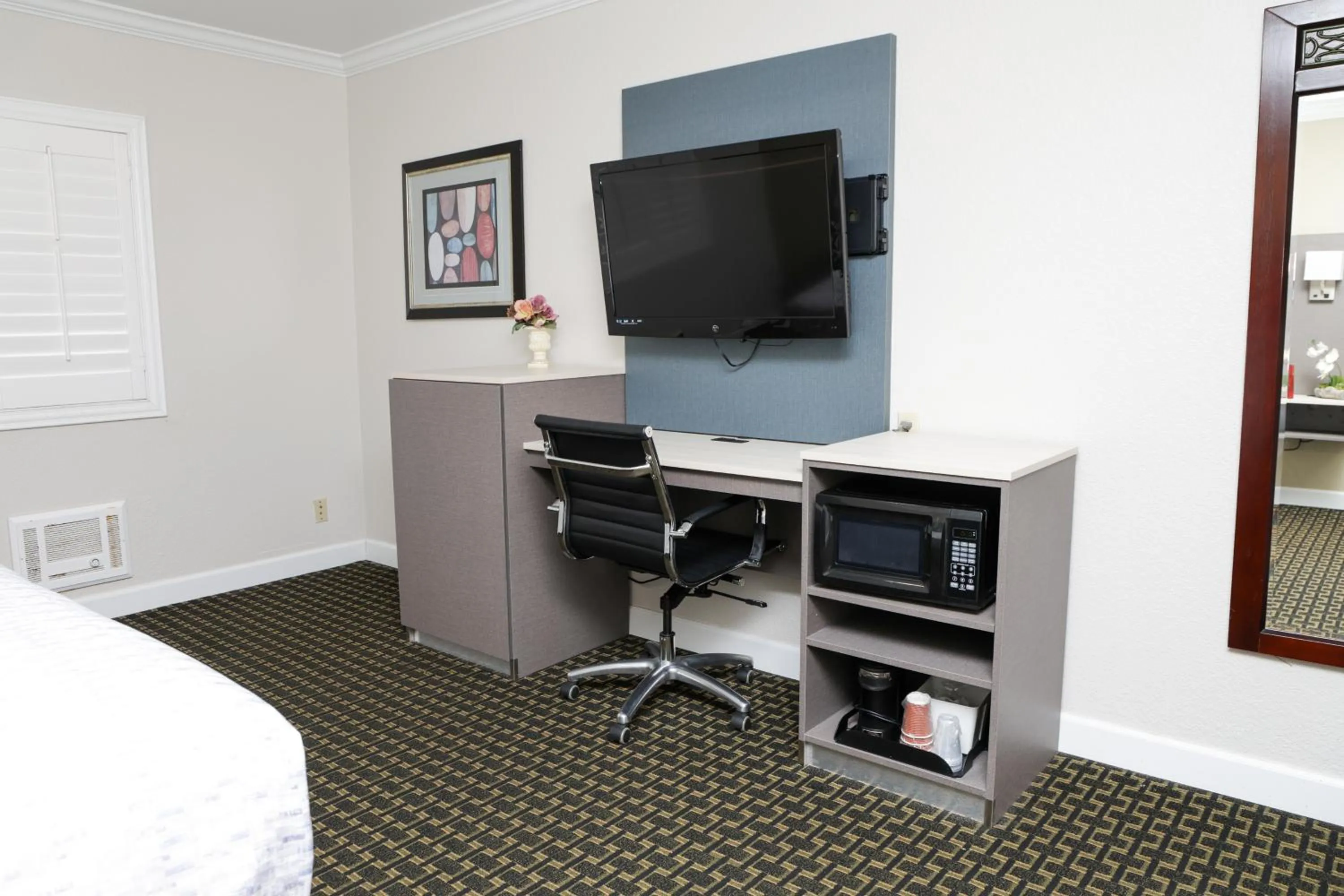 Sea Breeze Inn - San Simeon