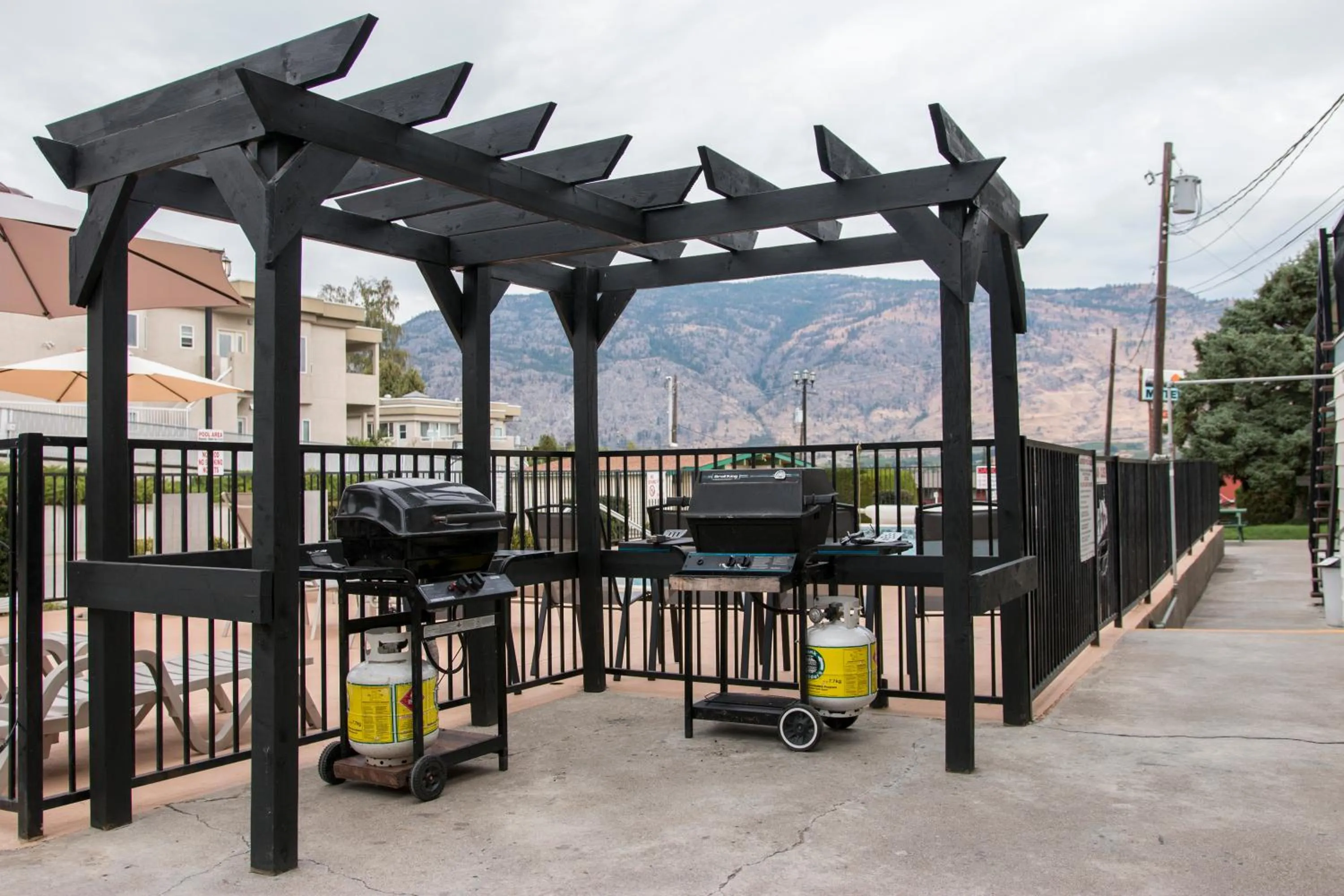 BBQ facilities in Osoyoos Lakeview Inn & Suites