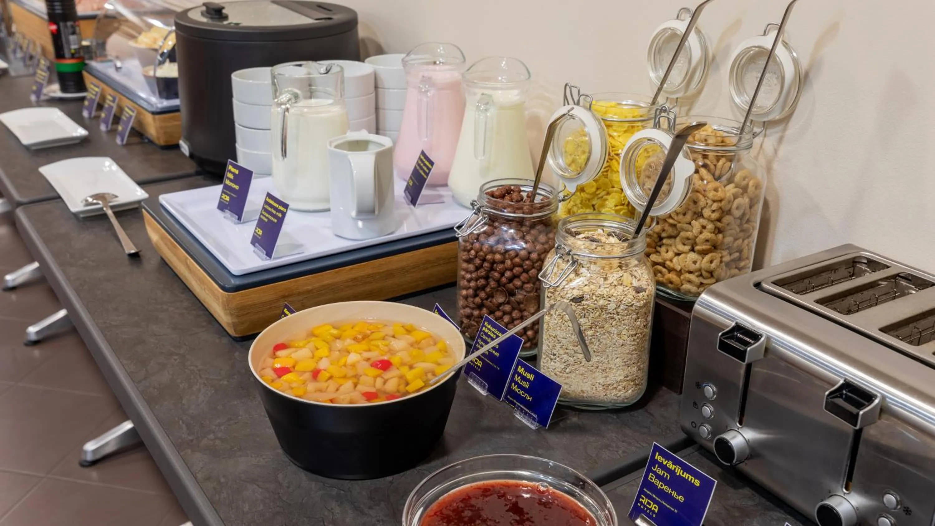 Food and drinks in Rija Domus Hotel