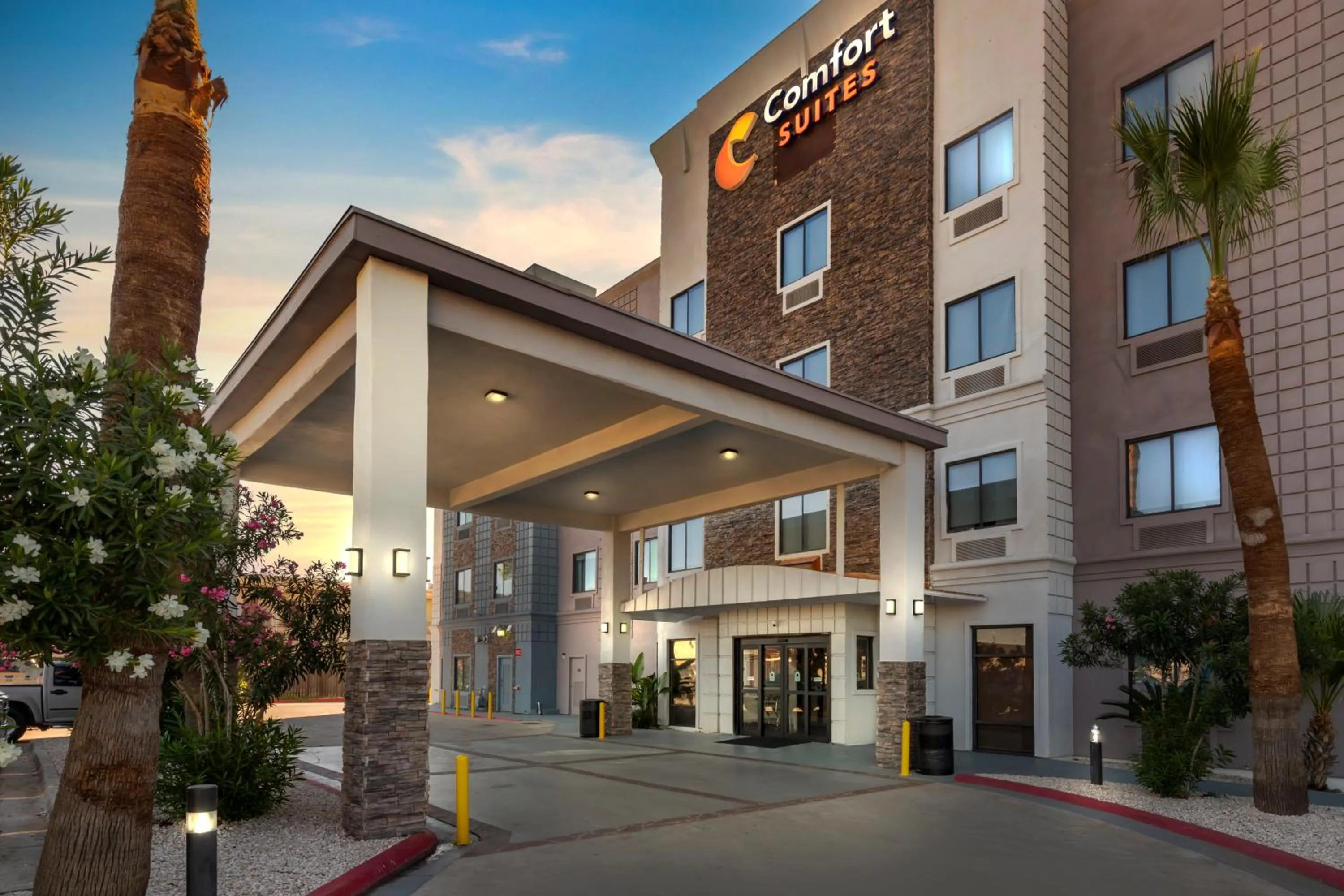 Comfort Suites