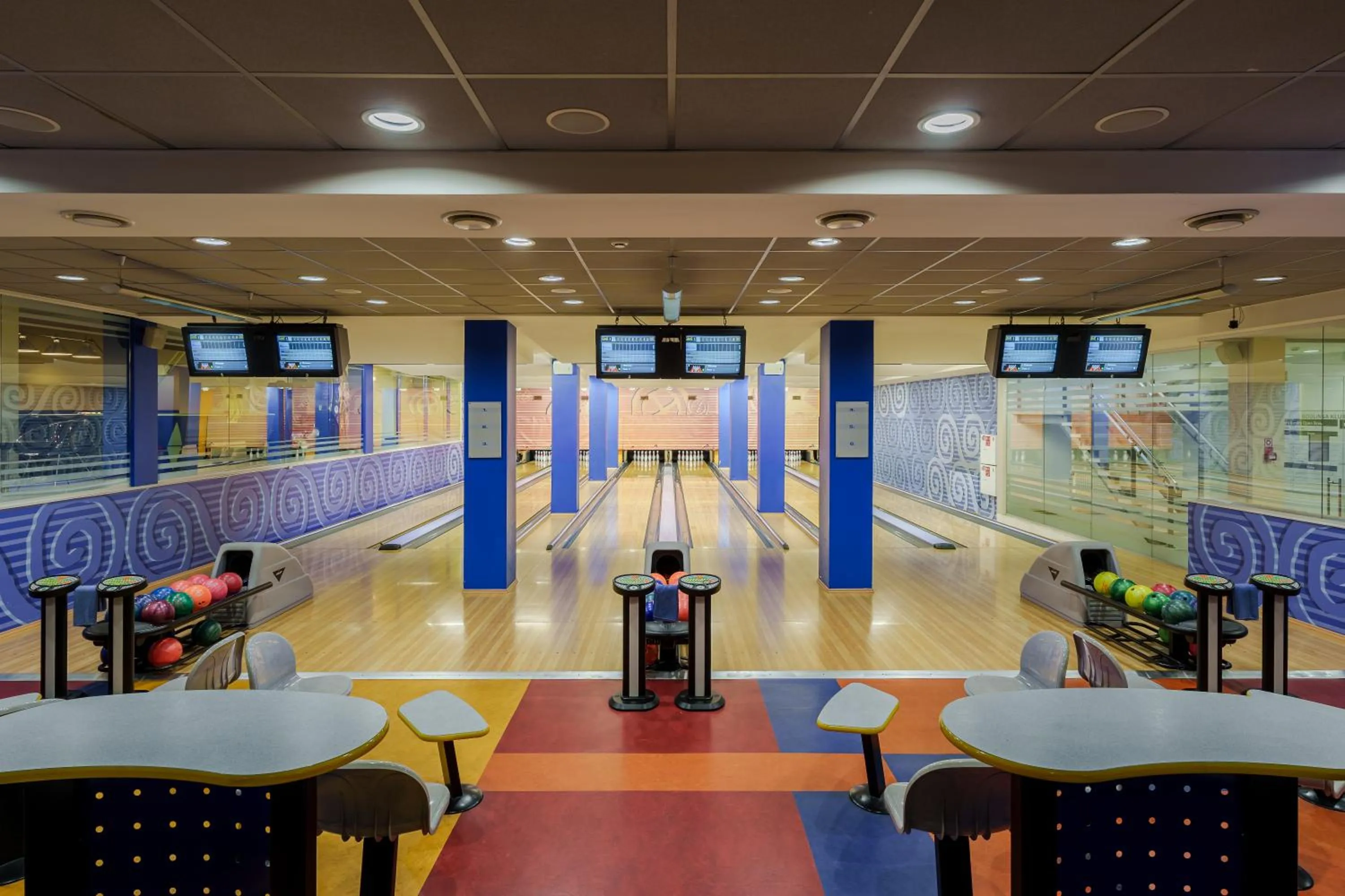 Bowling in Riga Islande Hotel with FREE Parking