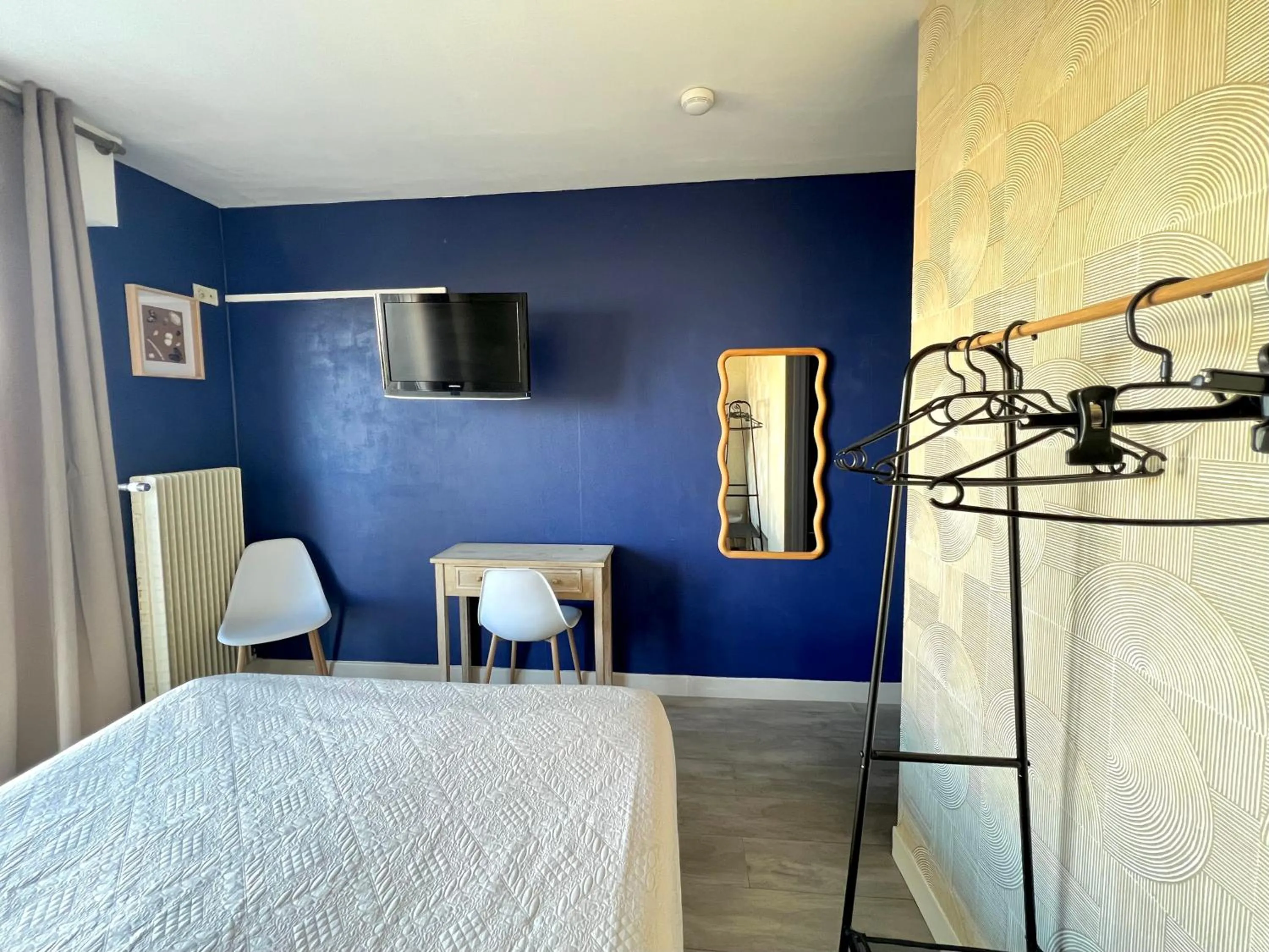 Photo of the whole room, Bed in Hôtel Le Littoral - Berck sur Mer