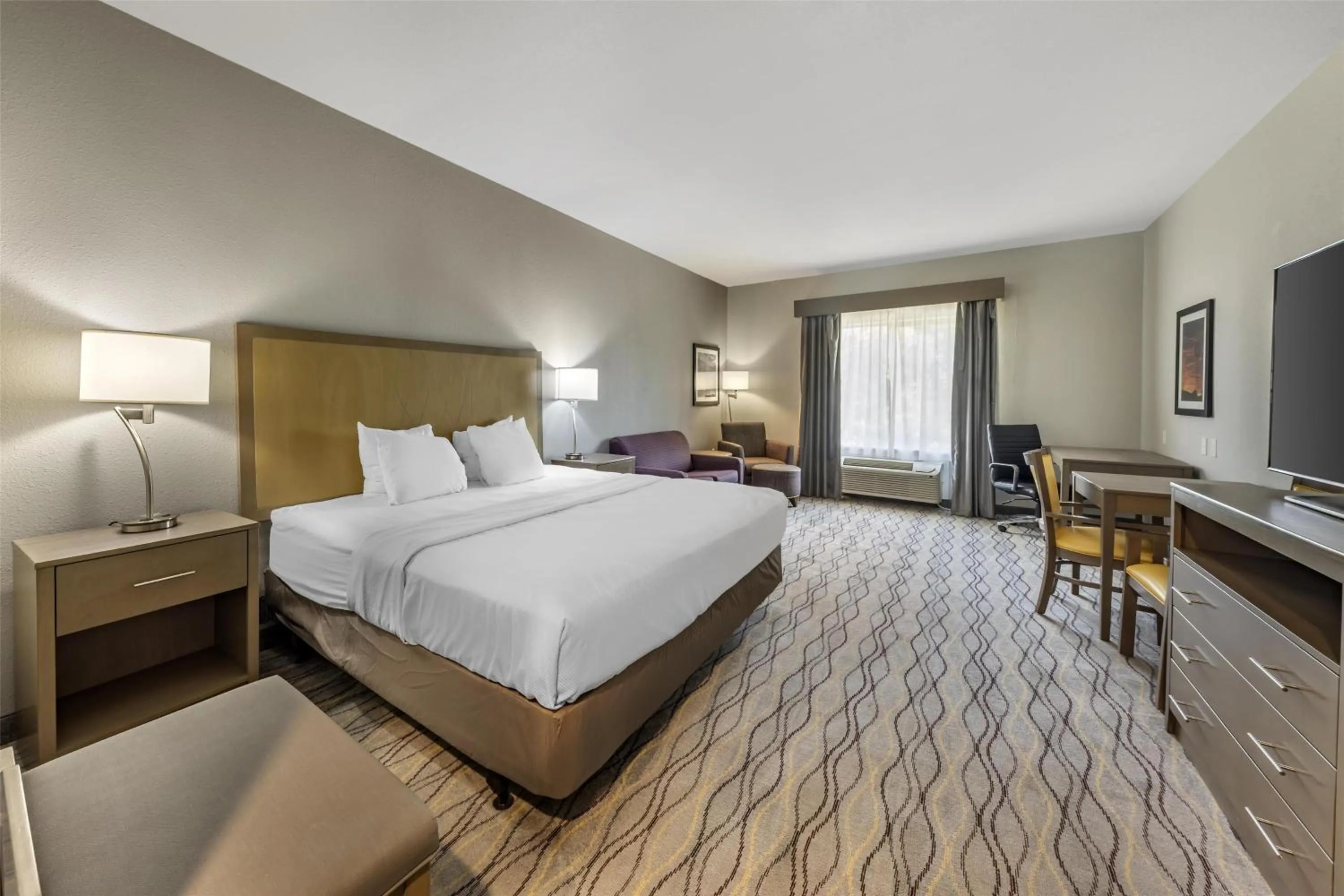 Bedroom, Bed in Best Western Plus Pauls Valley