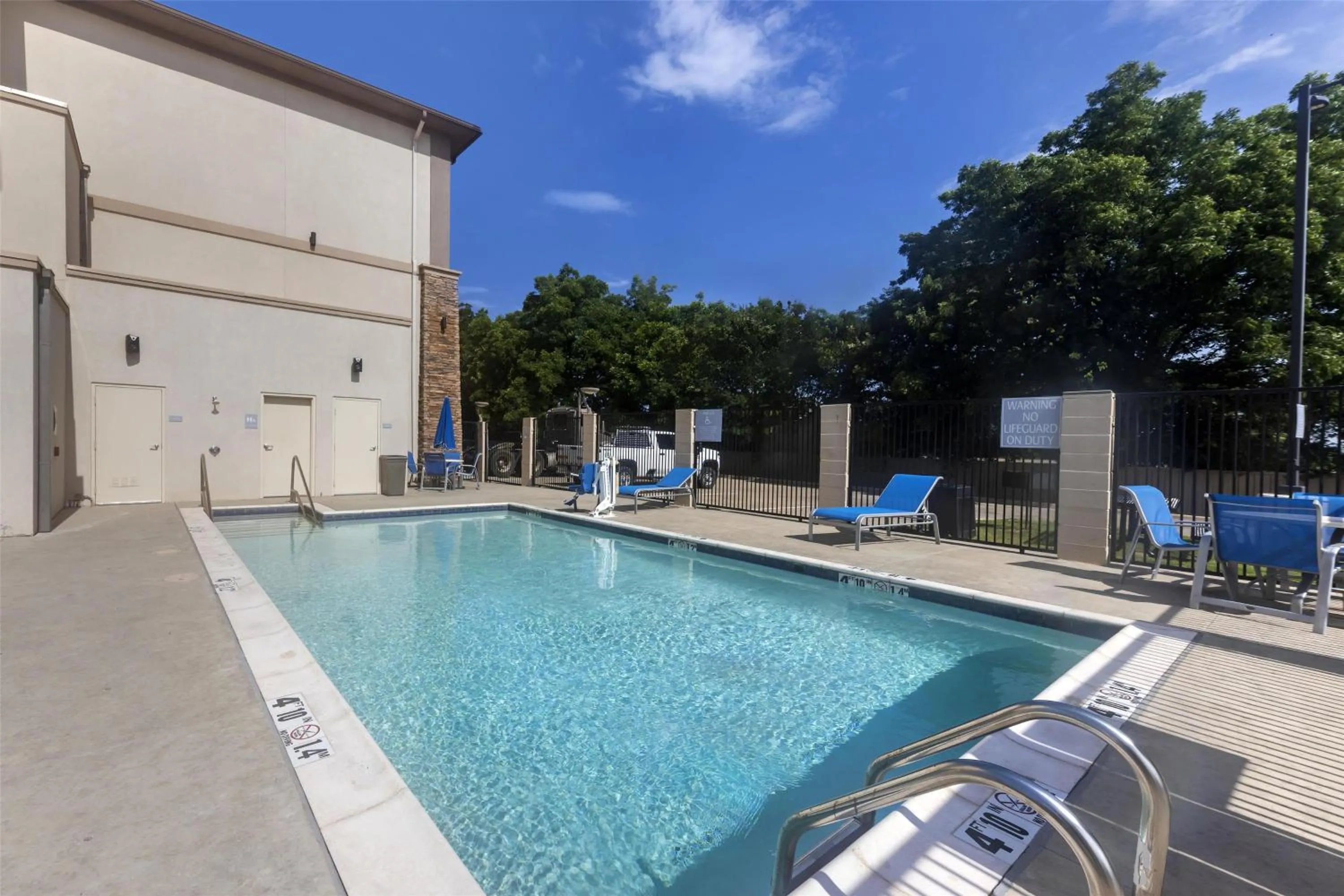 Pool view in Best Western Plus Pauls Valley