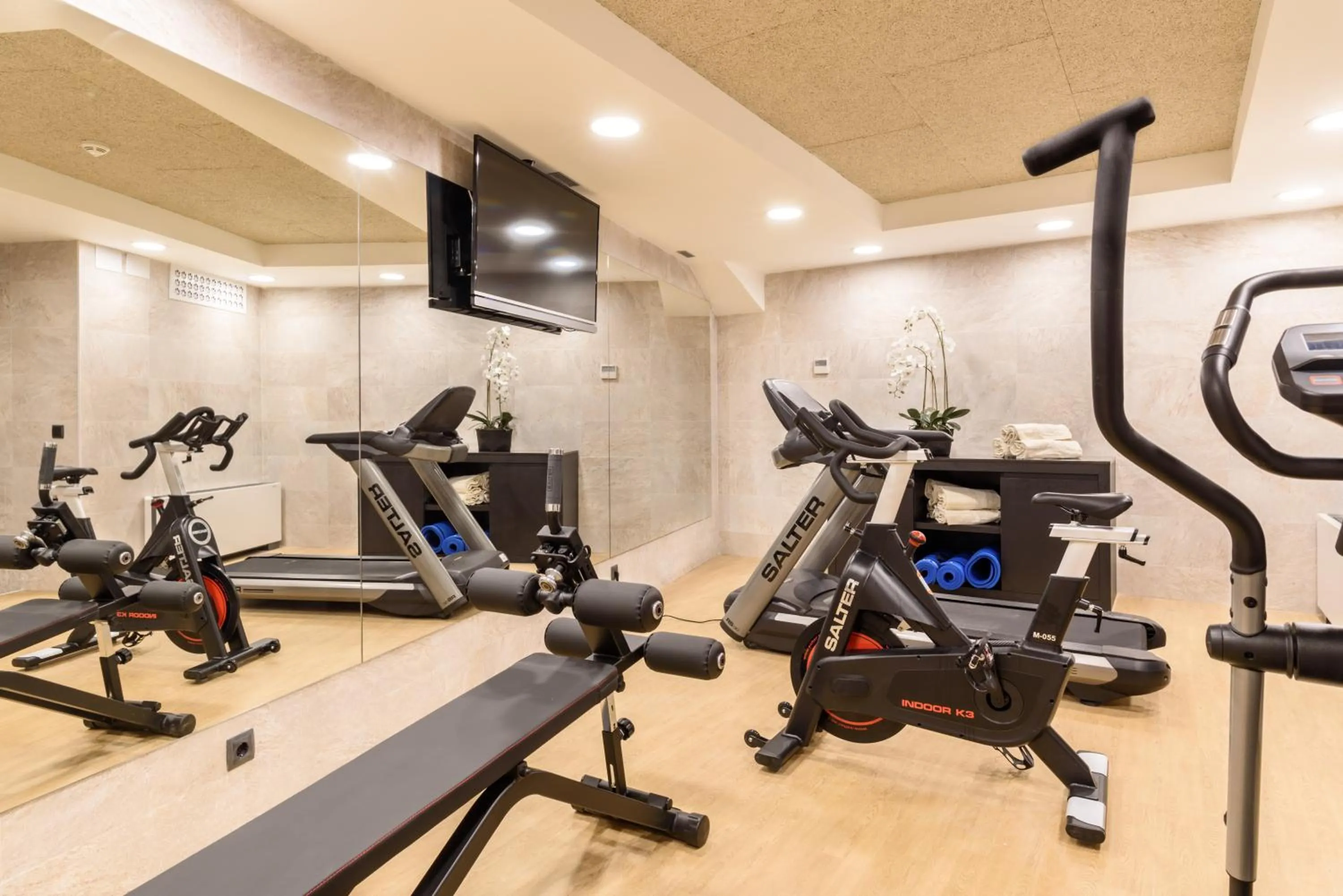 Fitness centre/facilities in Eurostars Fuerte Ruavieja