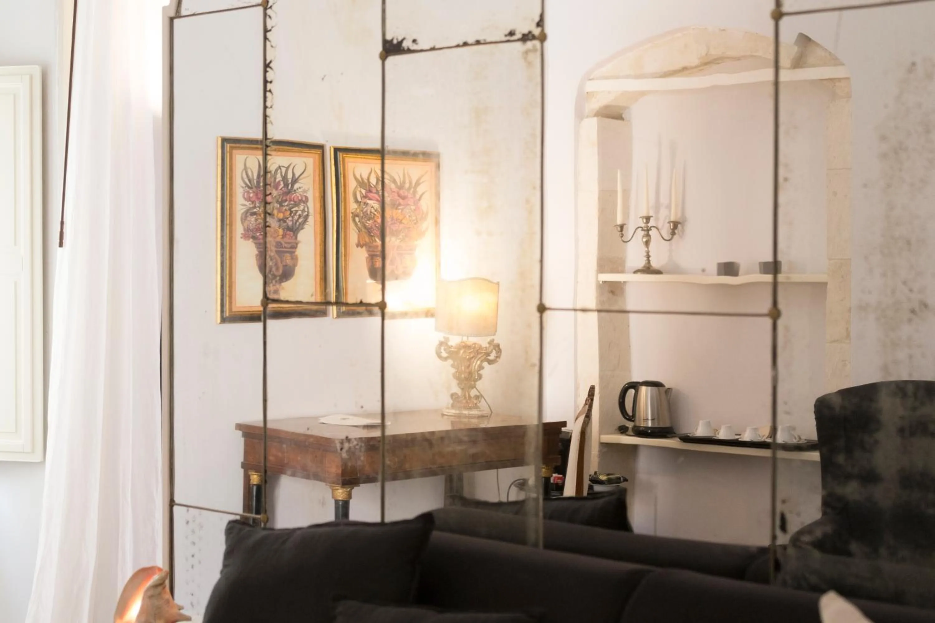 Decorative detail in San Carlo Suites