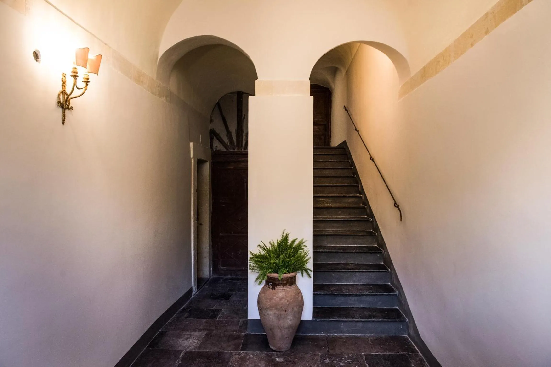 Facade/entrance in San Carlo Suites