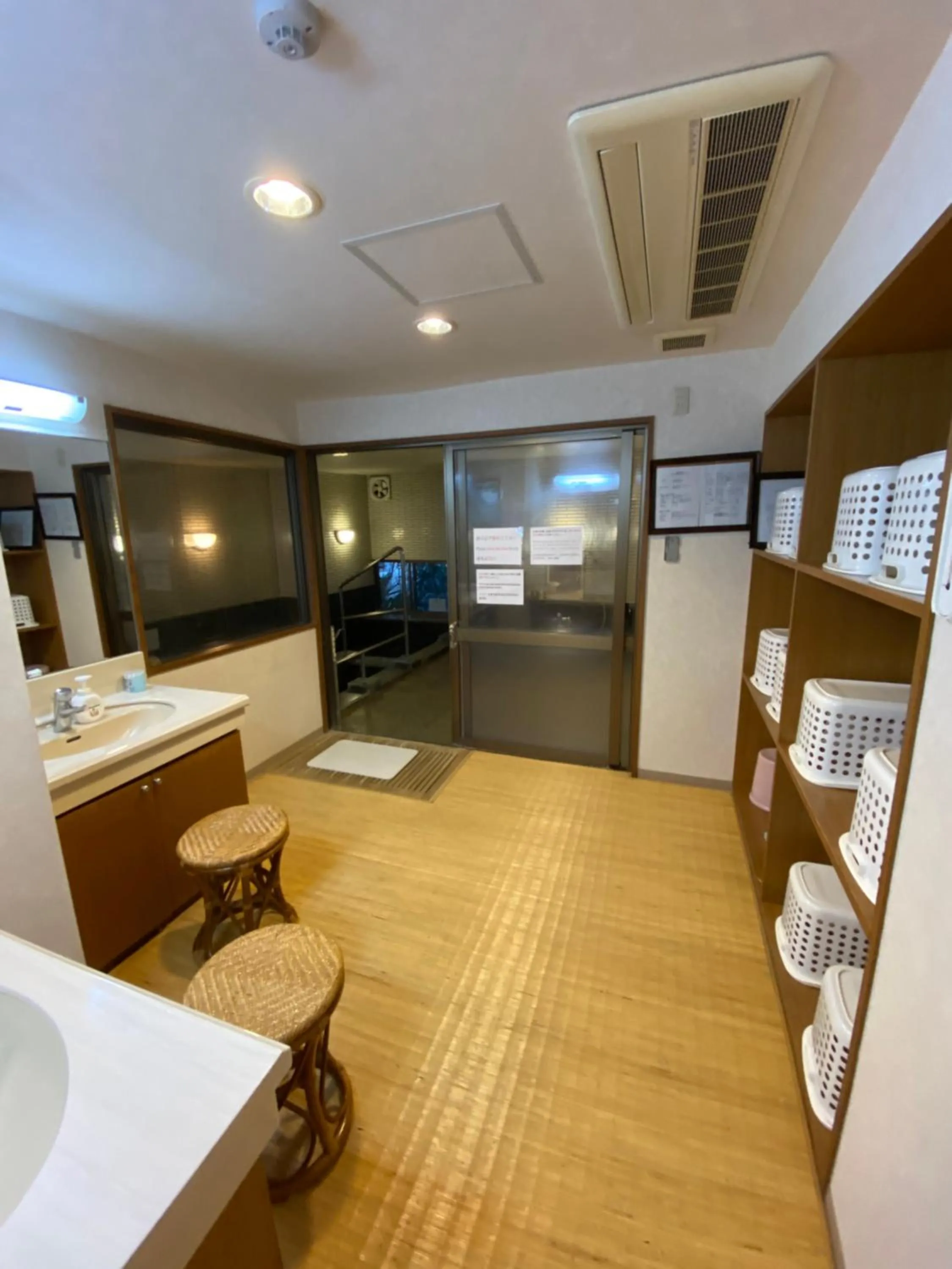 Hot Spring Bath in Atami Onsen Guest House Megumi 5 minutes walk from Atami Station