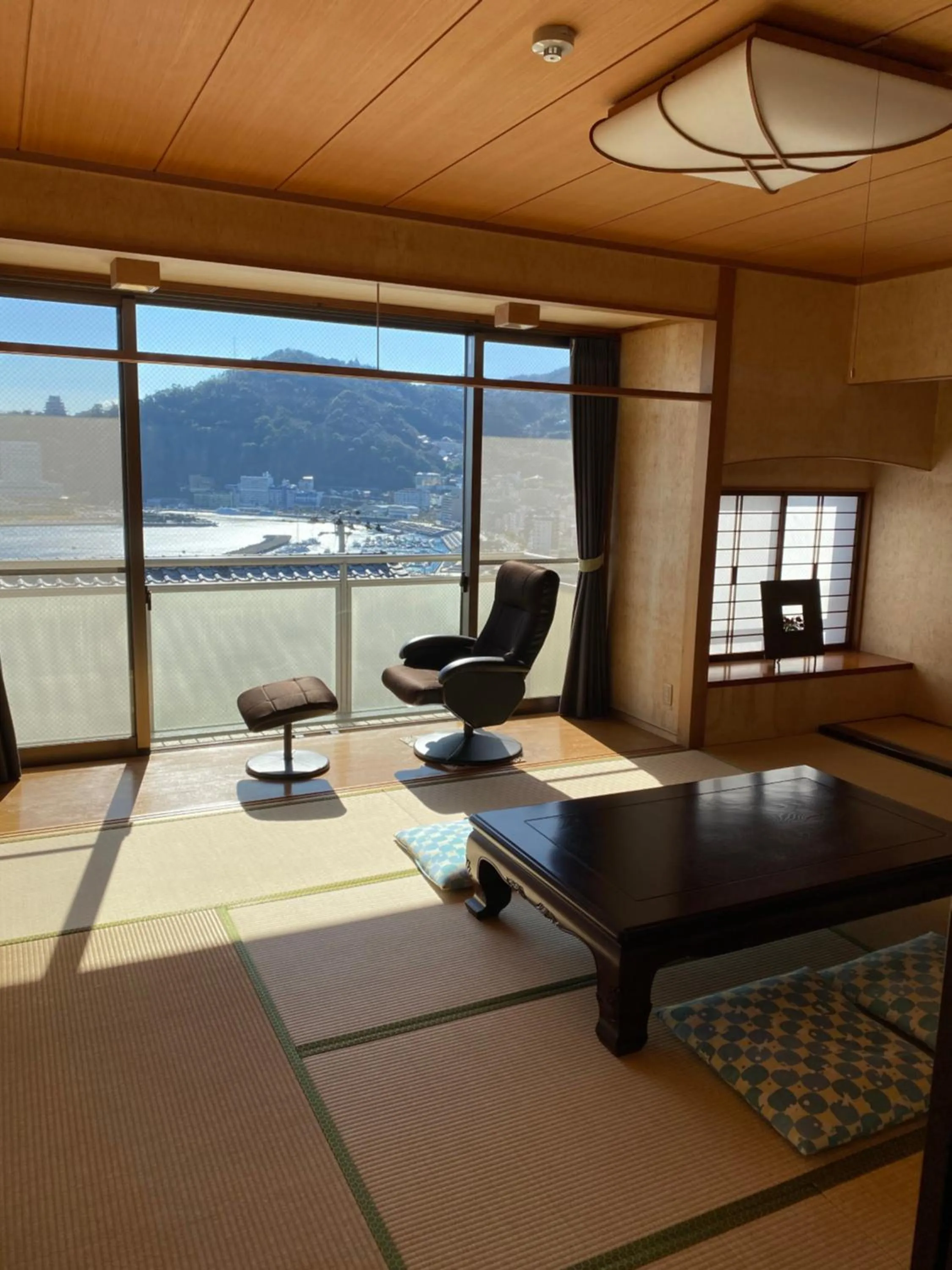 Atami Onsen Guest House Megumi 5 minutes walk from Atami Station