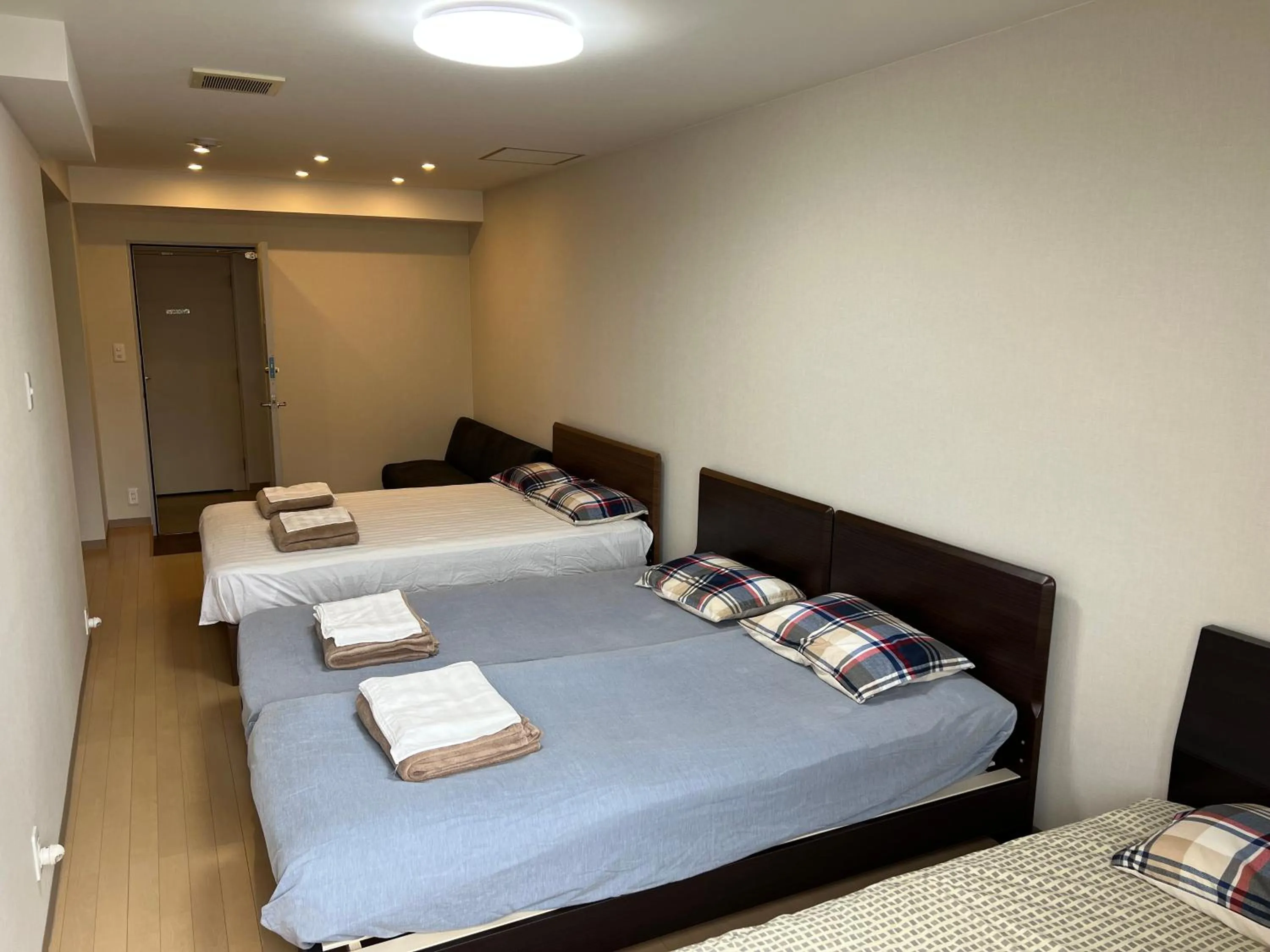Bed in Atami Onsen Guest House Megumi 5 minutes walk from Atami Station
