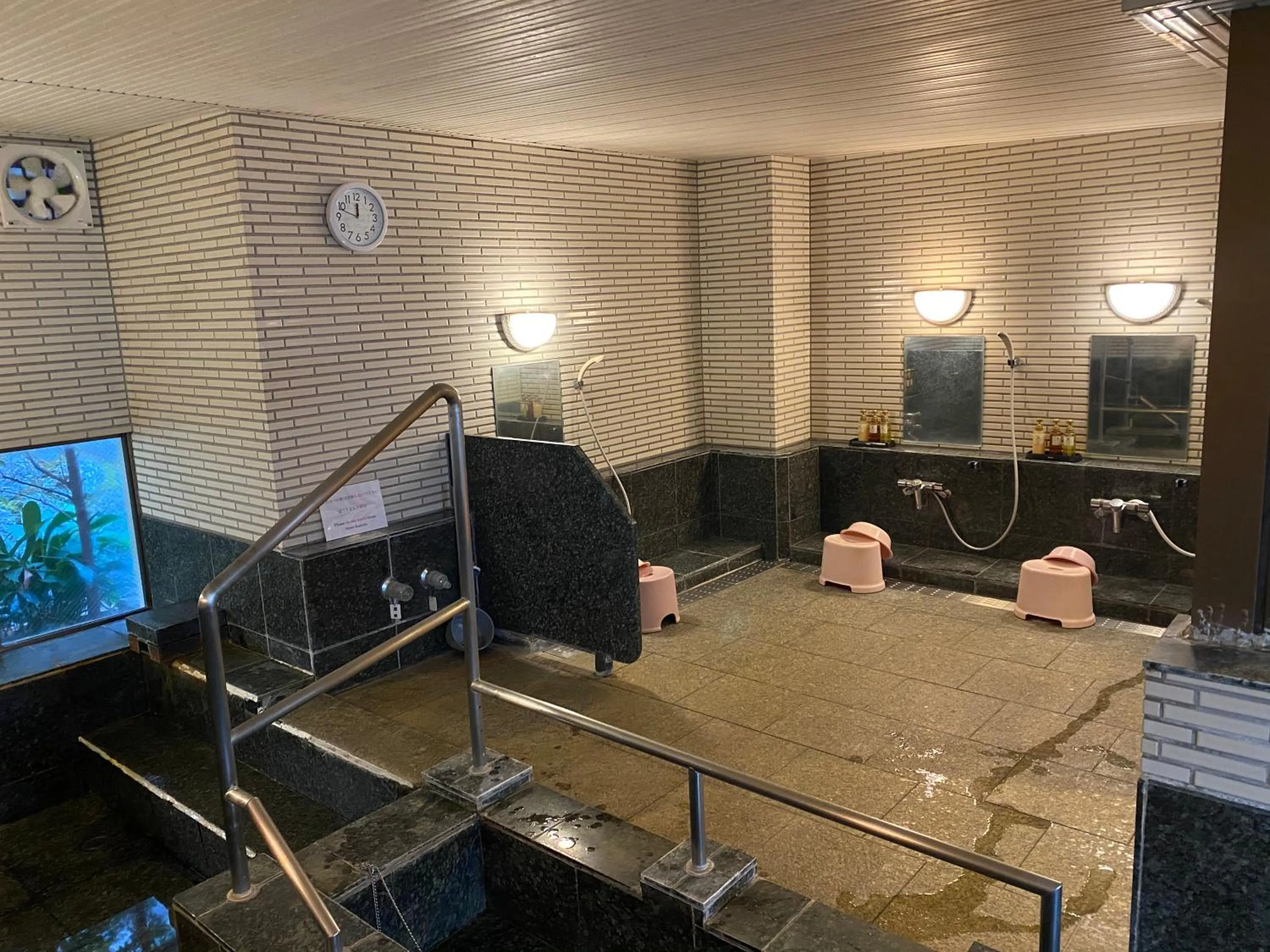 Hot Spring Bath in Atami Onsen Guest House Megumi 5 minutes walk from Atami Station