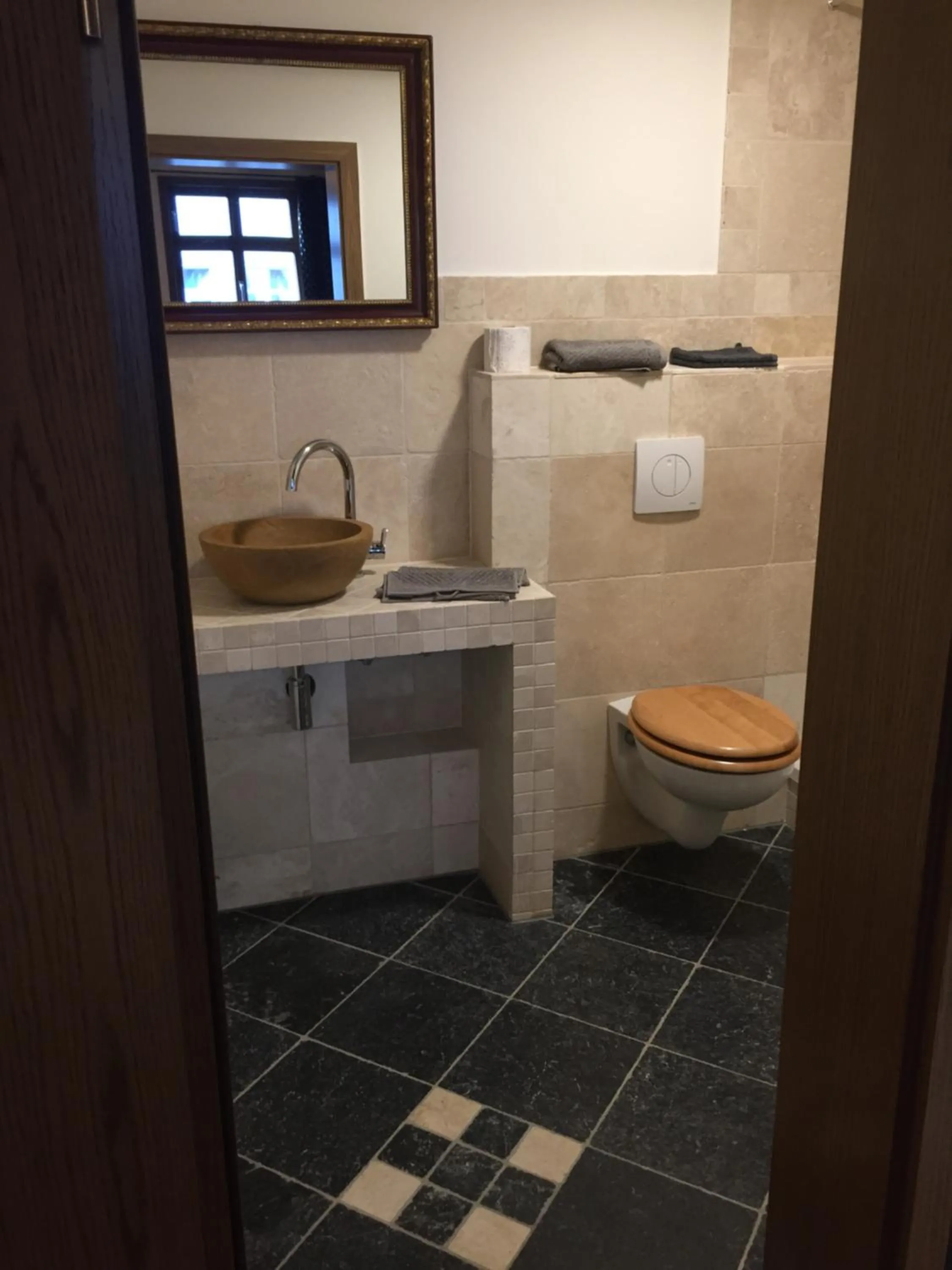 Bathroom in McMüller's Kemenate Fulda