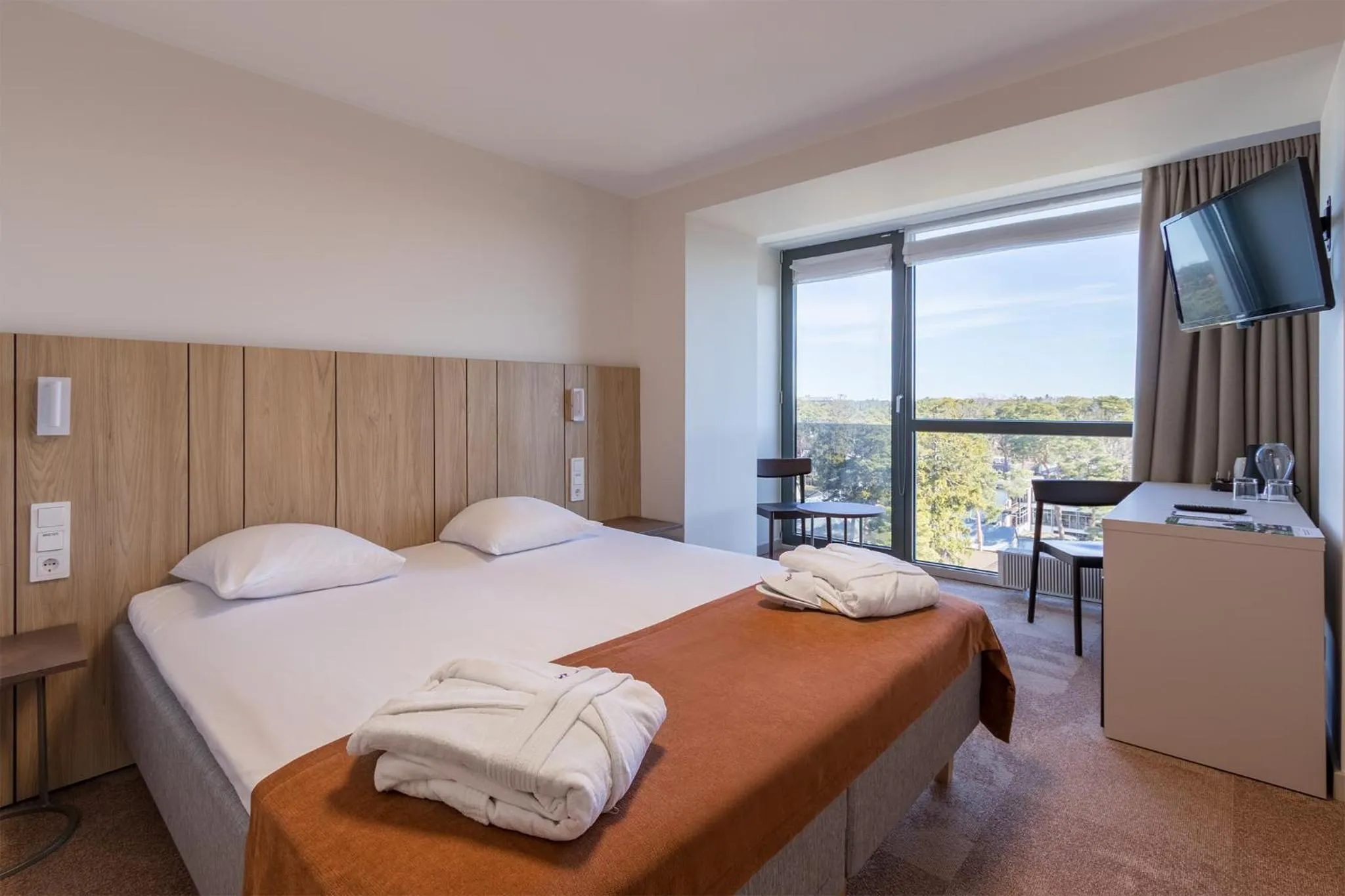 Bedroom, Bed in Hotel Jurmala Spa