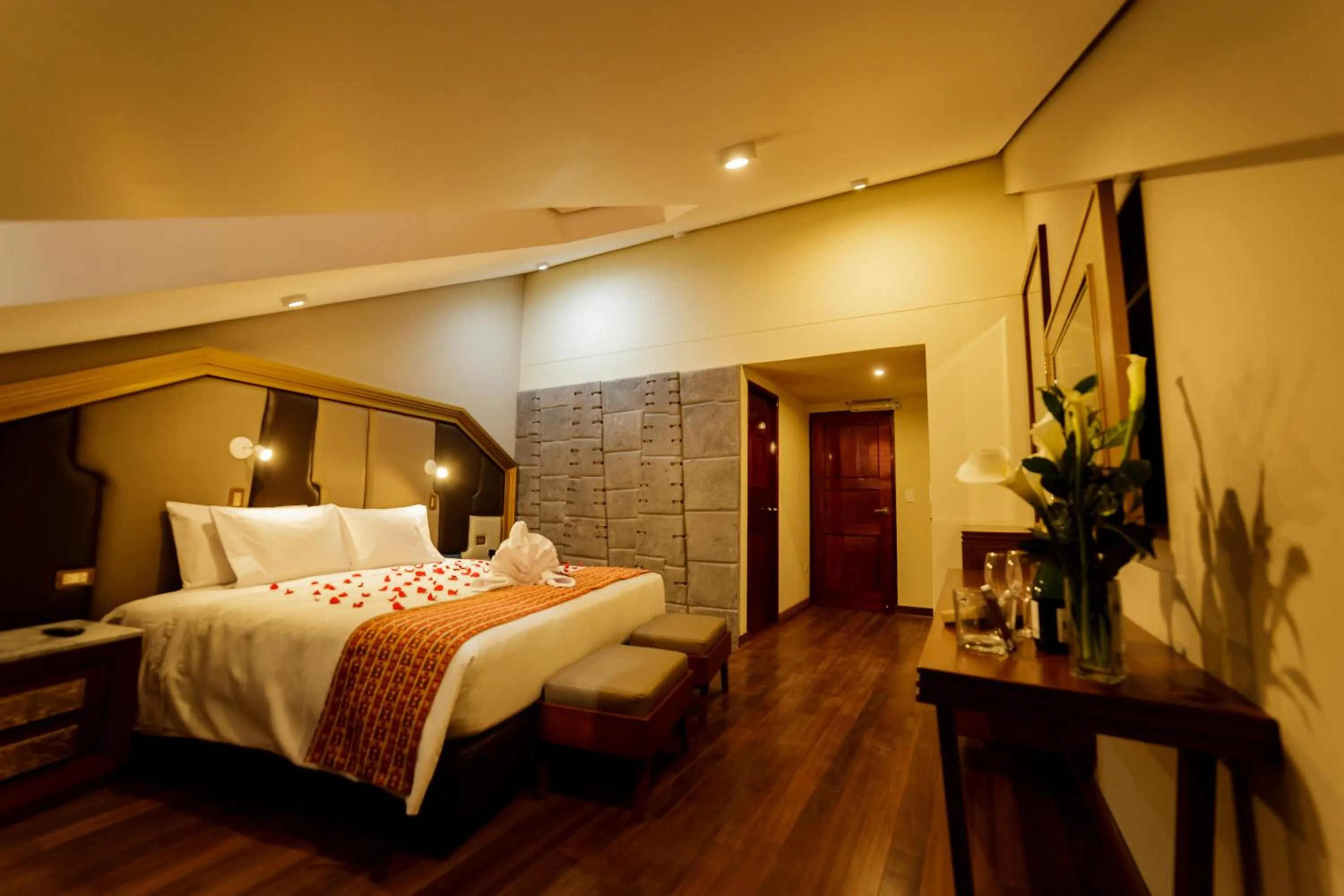 Bed in Yawar Inka Hotel